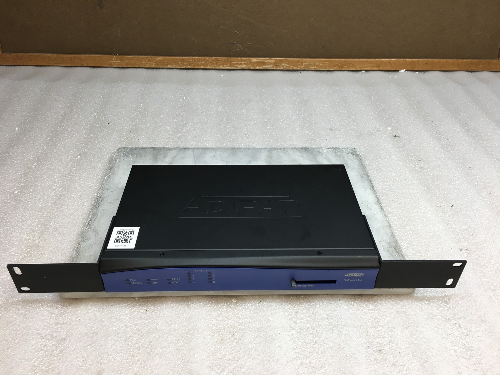 Adtran NetVanta 3448 P/N: 1200821F1 8-Port Multi Service Router with Rack Ears