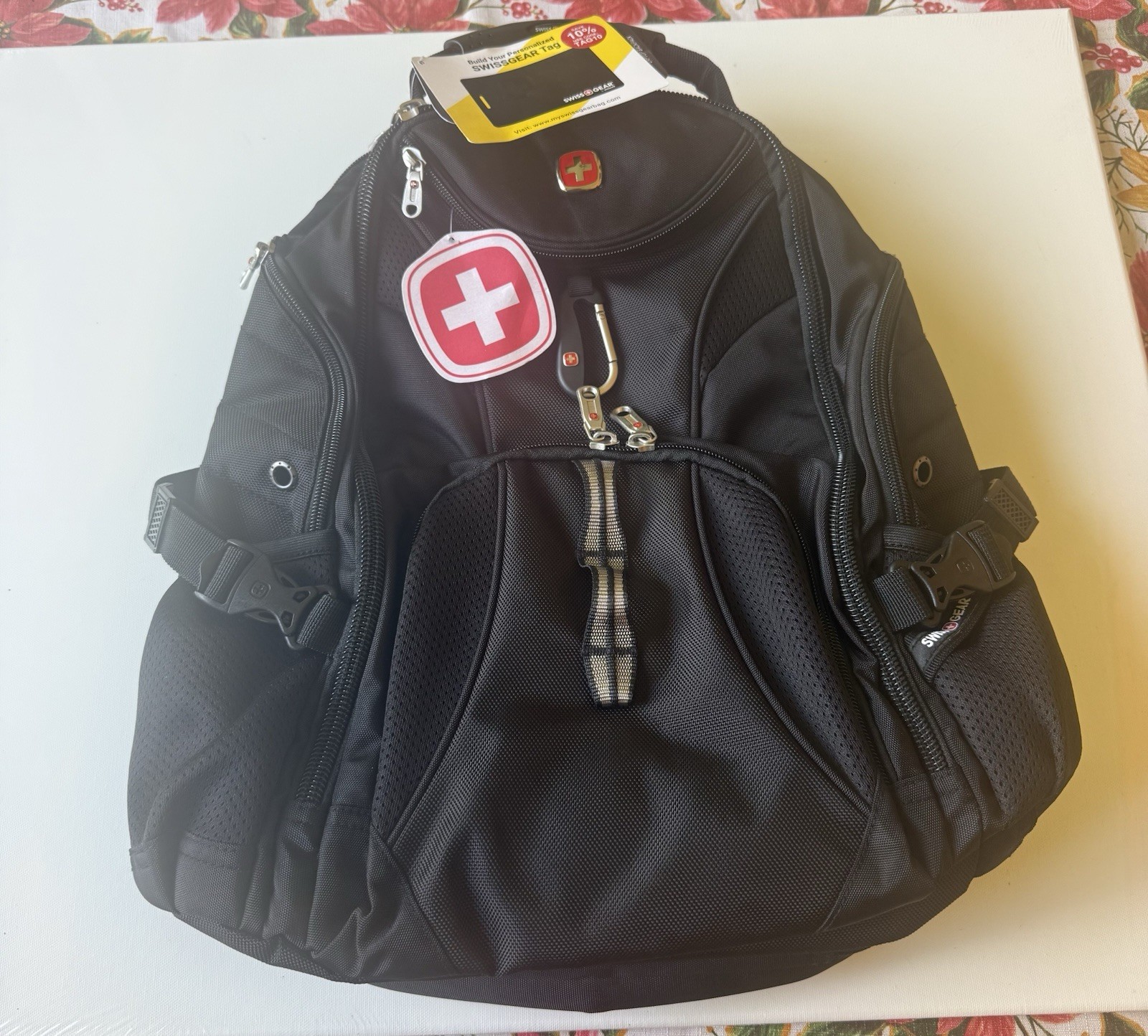 NWT SwissGear SA1900 ScanSmart Laptop Backpack Black TSA Friendly Travel Bag