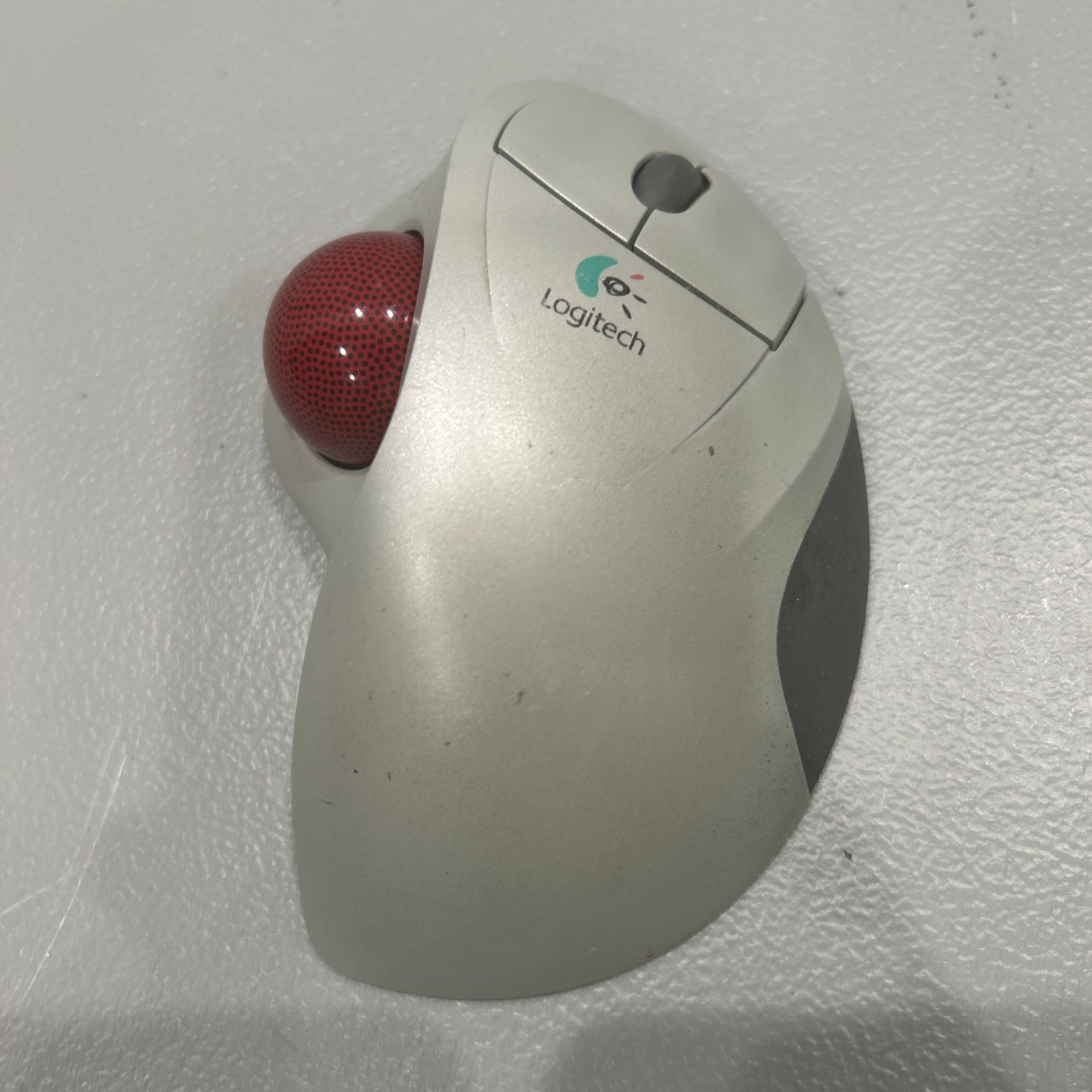 Logitech Cordless TrackMan Wheel T-RA18 Wireless Trackball Mouse USB Ergonomic