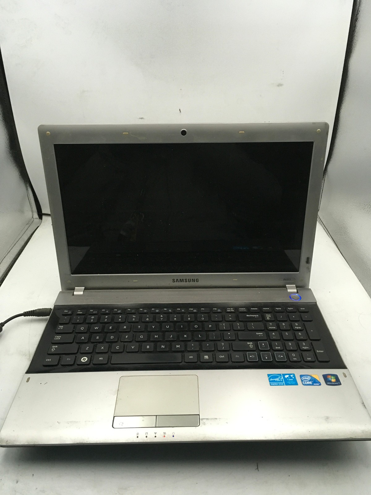 SAMSUNG RV511 - FOR PARTS/NO BOOT - INTEL I3 380M - NO RAM -READ DESCRIPTION- BB