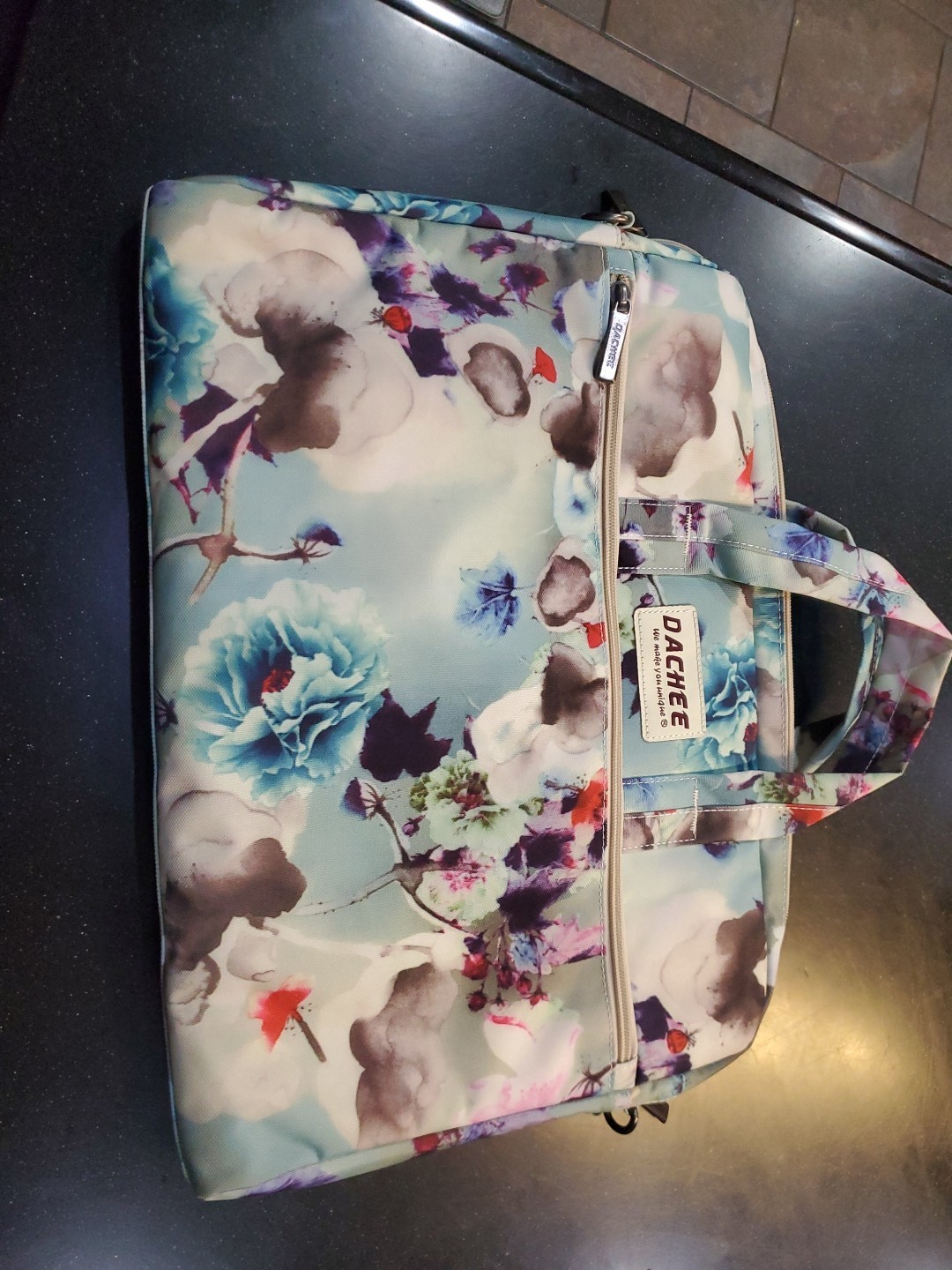 DACHEE Blue Flowers Pattern Waterproof Laptop / Messenger Bag