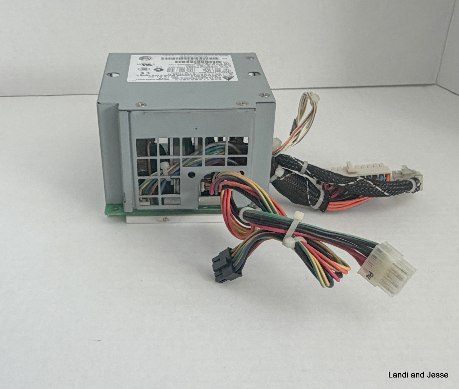 Delta Electronics AC-050 A D20851-009 Intel Hot Swap Power Backplane B-5