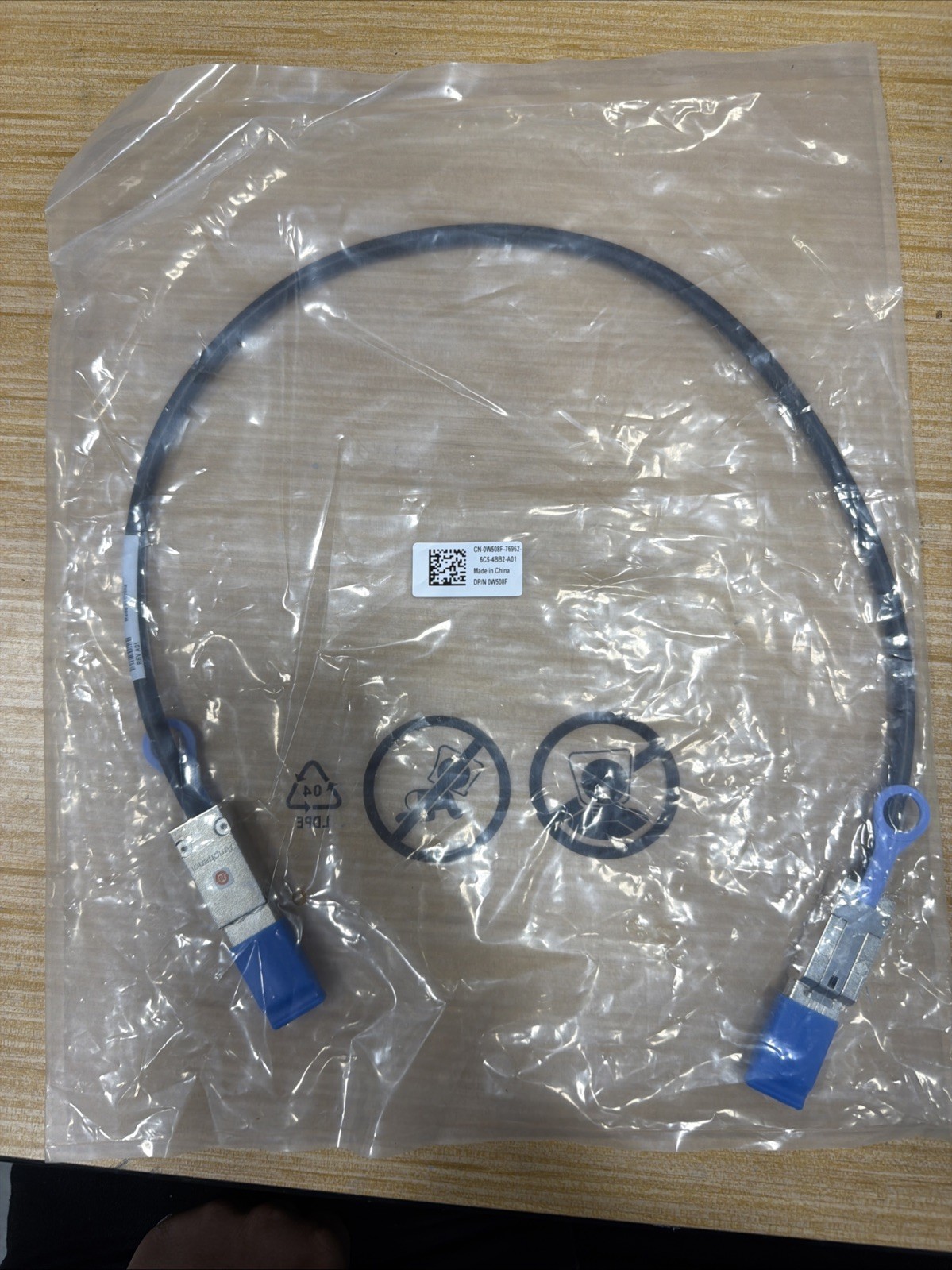 New Genuine Dell 0W508F External Mini SAS HD Cable SFF-8644 to SFF-8644 Sealed