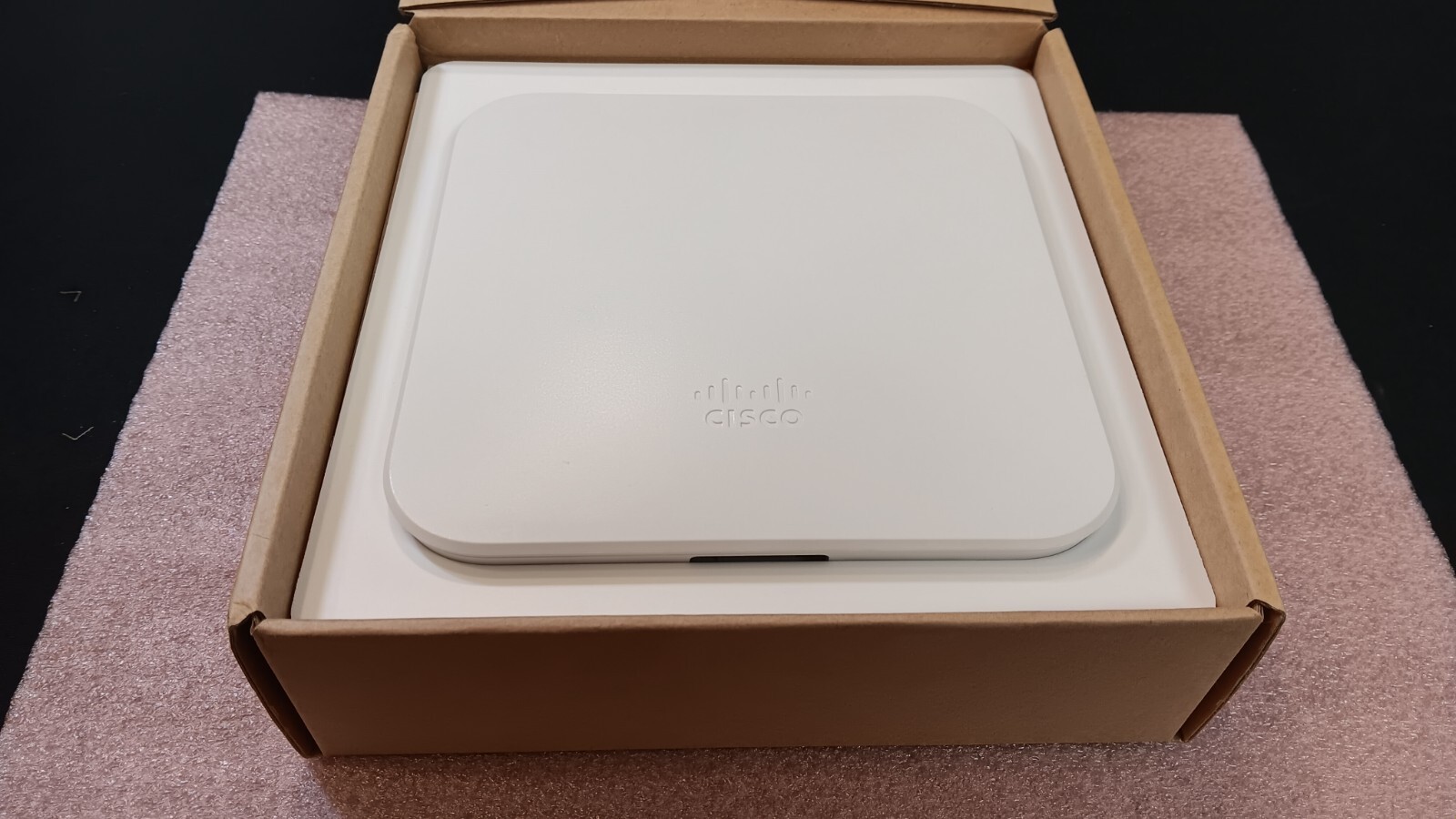 Cisco Meraki MG21-HW-NA Cellular Modem w/ Integrated Antennas