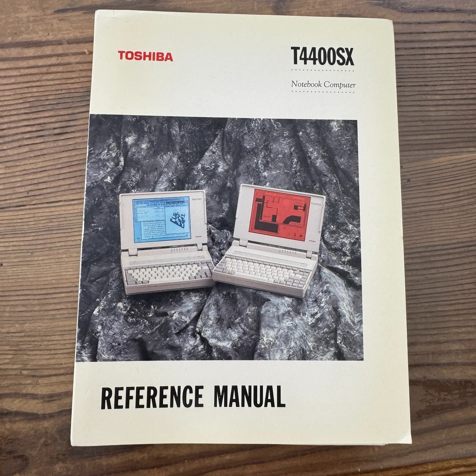 Toshiba T4400SX Notebook Computer Reference Manual Vintage 90's