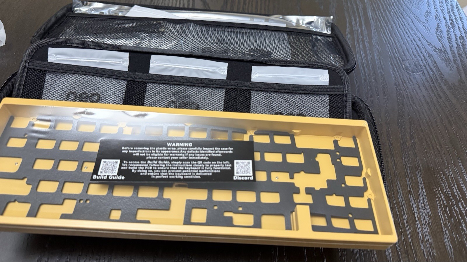 Neo 65 Tri-Mode Hotswap Yellow W/Mirror Golden Back Weight CF Plate Barebones