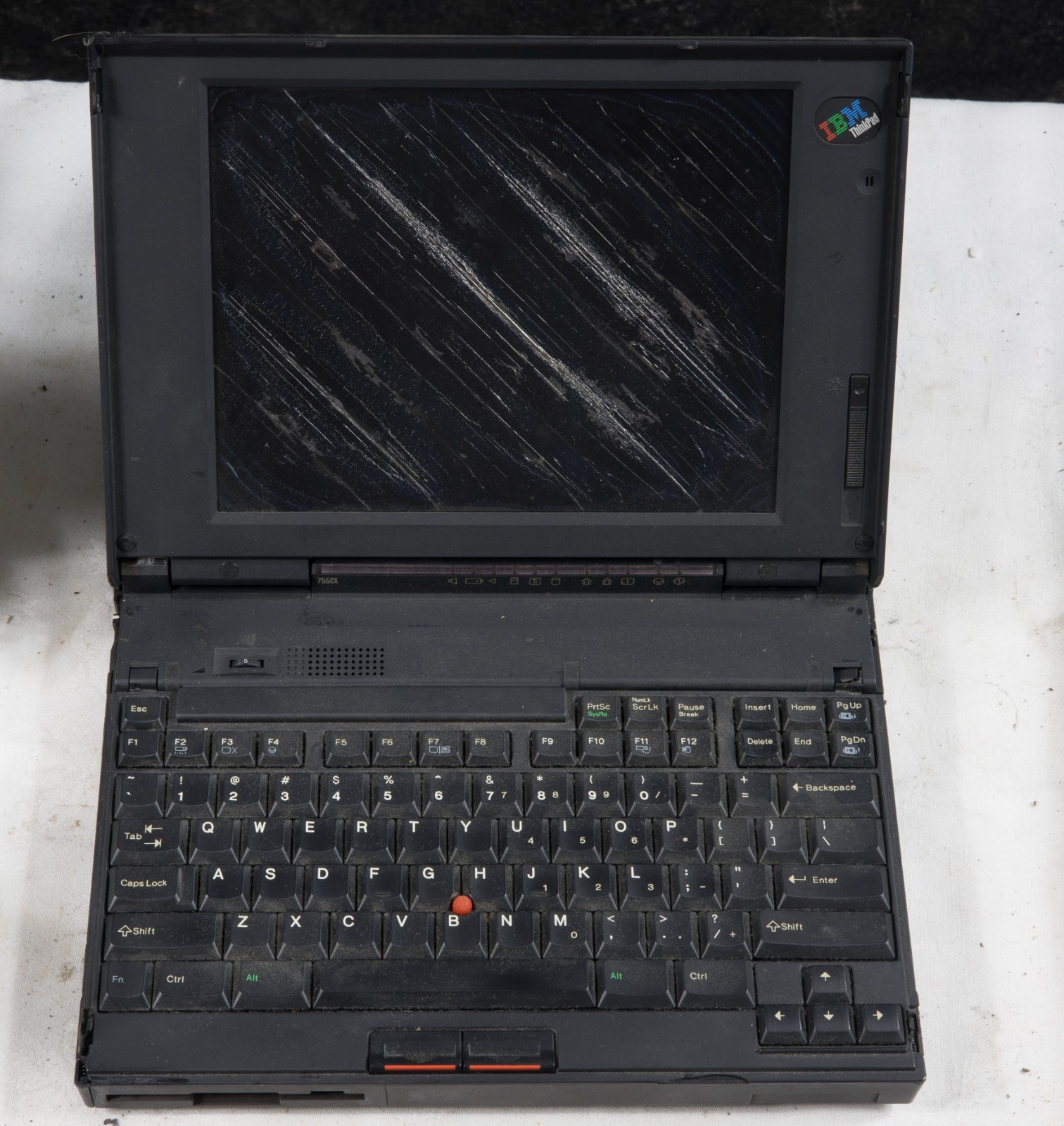 IBM ThinkPad 755CX 9545-HBD Pentiun 75-8MB RAM parts or repair VPV94