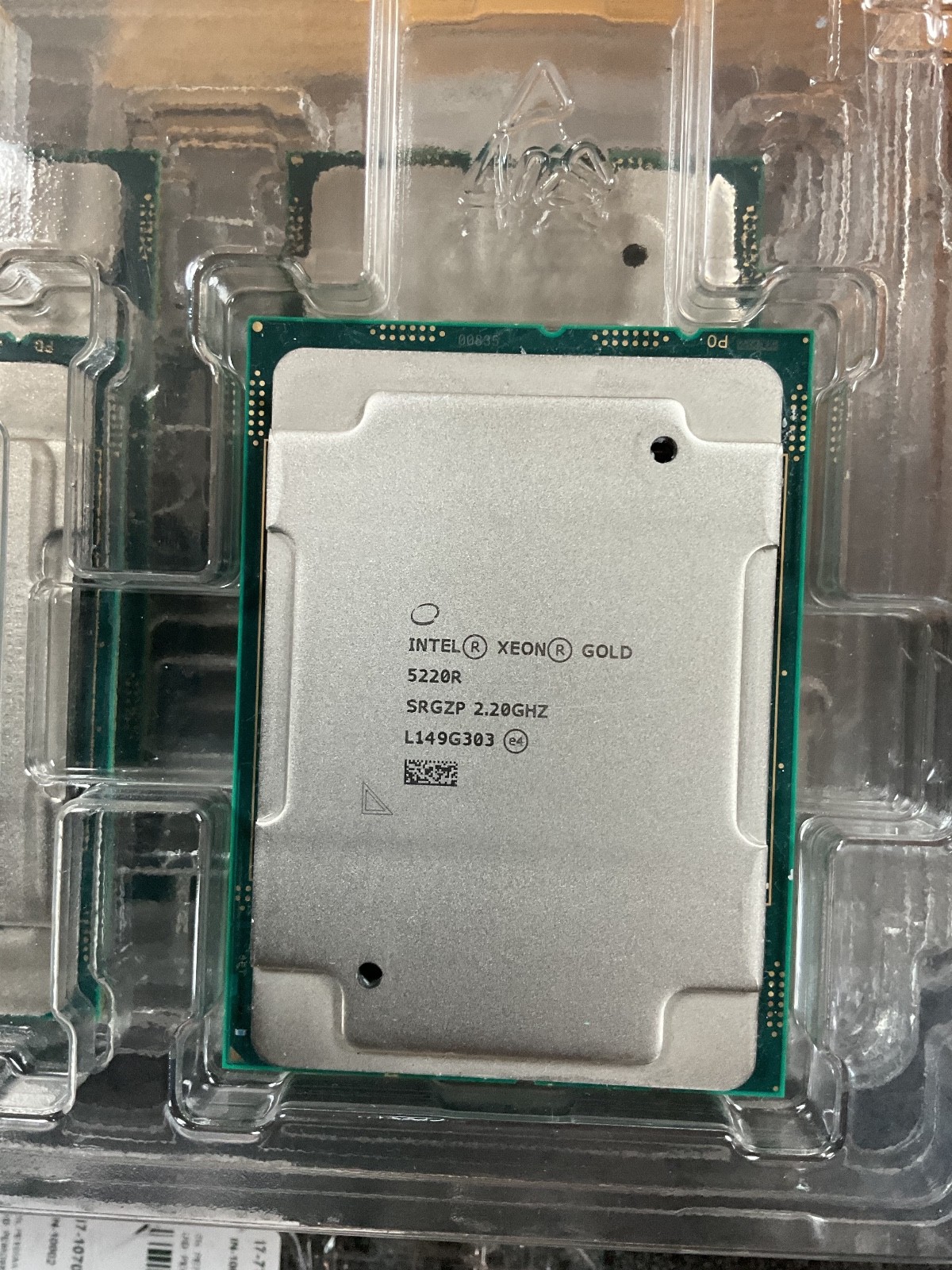 Intel Xeon Gold 5220R 2.2 GHz 24 Cores SRGZP CD8069504451301