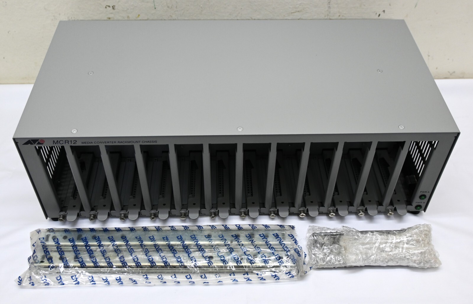 Allied Telesyn AT-MCR 12 Media Convertor Rackmount Chassis.
