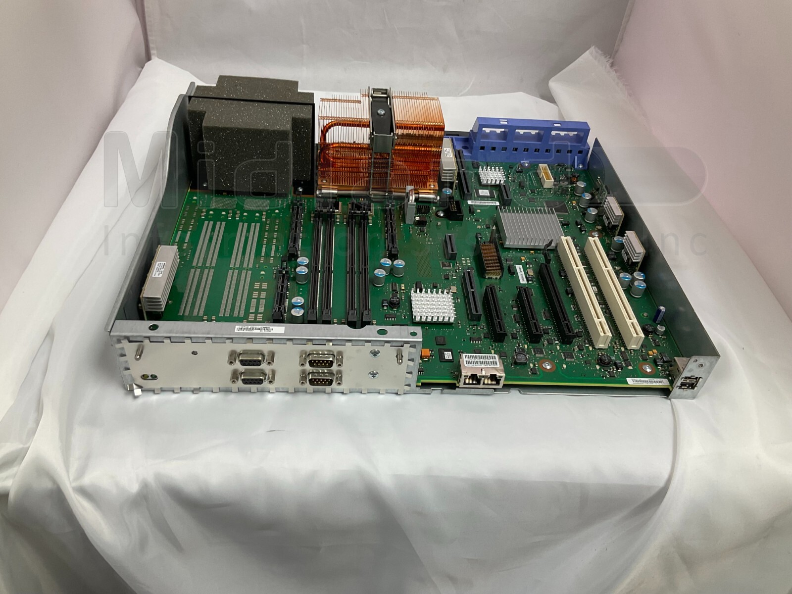 IBM 46K6957 FC #5577 4.7GHz 2-Core POWER6 Processor Card/Backplane for 8203-E4A