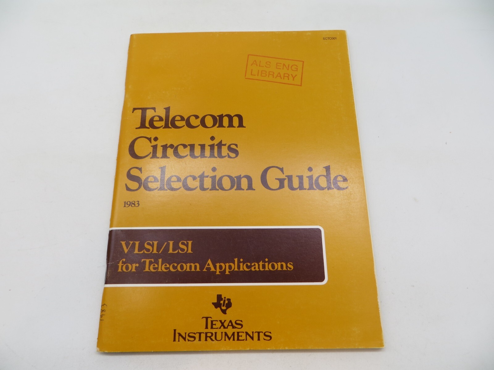 Telecom Circuits Selection Guide 1983 VLSI/LSI For Telecom Applications vtg