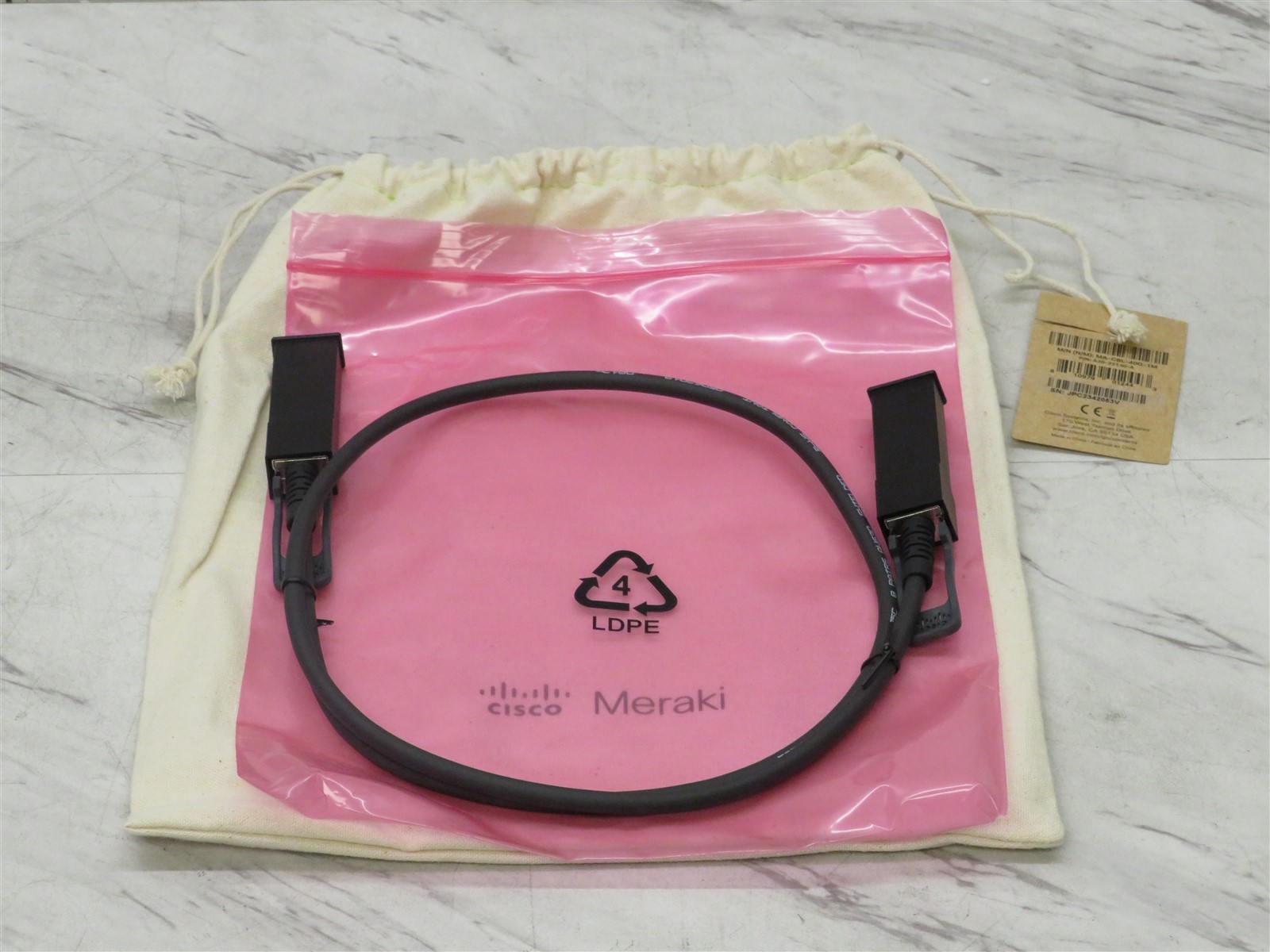 Open Box Cisco Meraki 40GbE QSFP Stacking Cable 1M MA-CBL-40G-1M Volume Priced