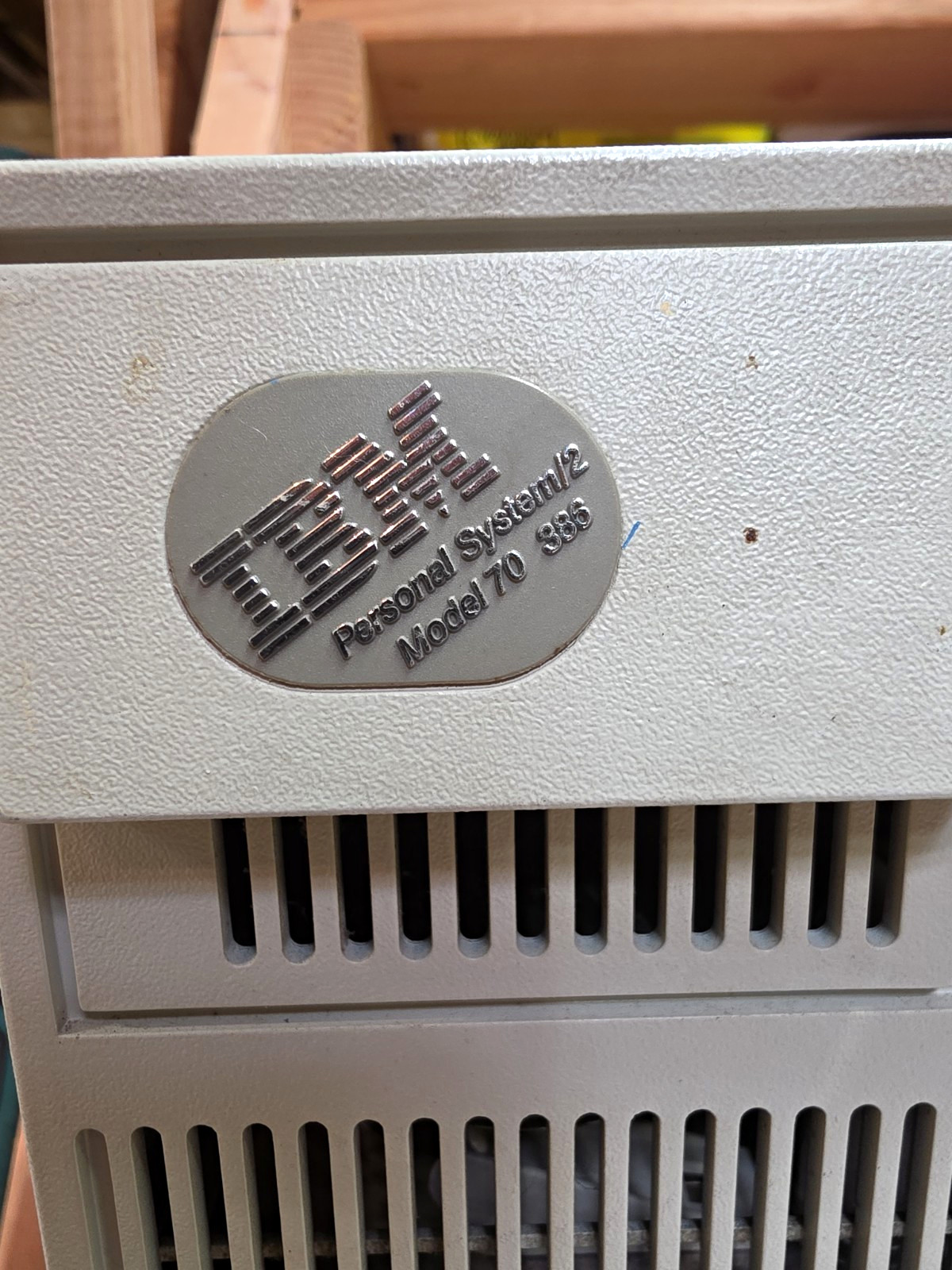 IBM Personal System/2 Model 70 Vintage Desktop Computer MPN 8580