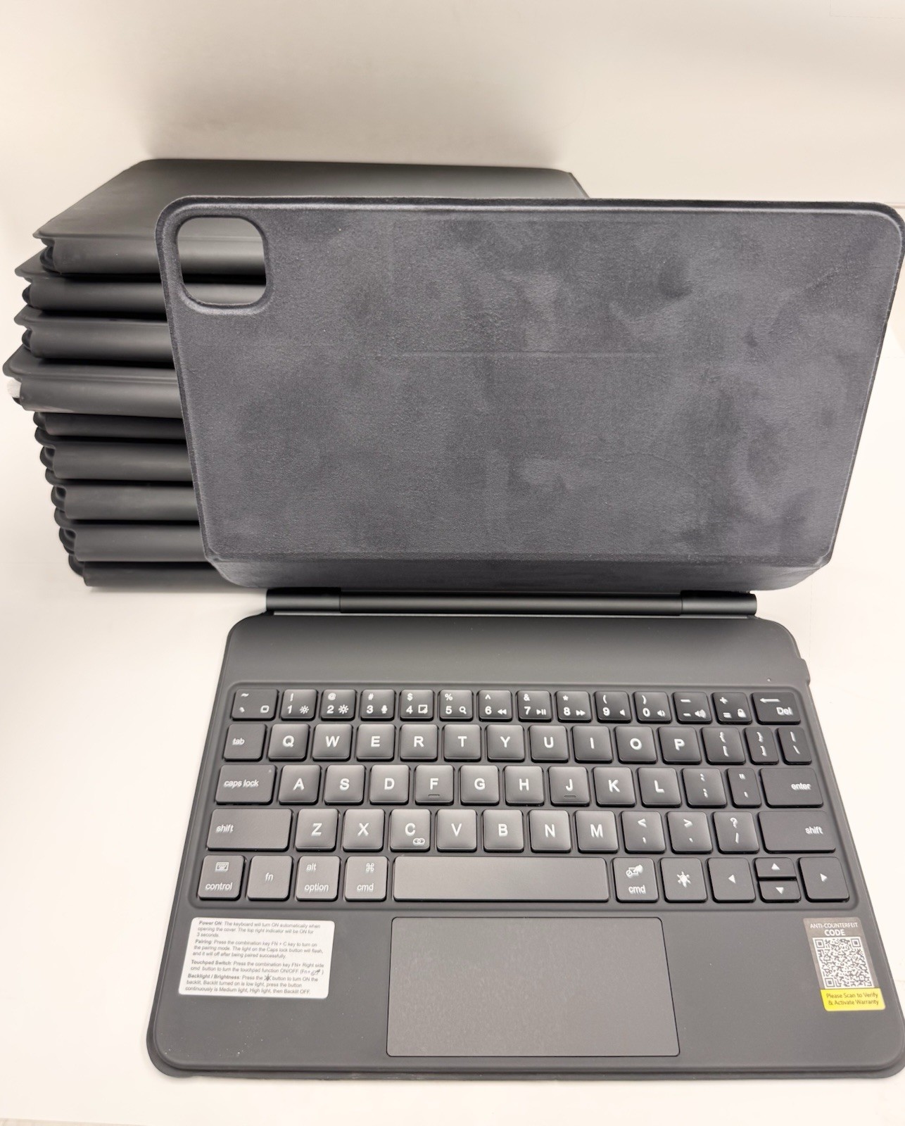 [LOT OF 10] Belkin Pro Keyboard Case w/ Magnetic Stand for iPad Pro 11" (M4)
