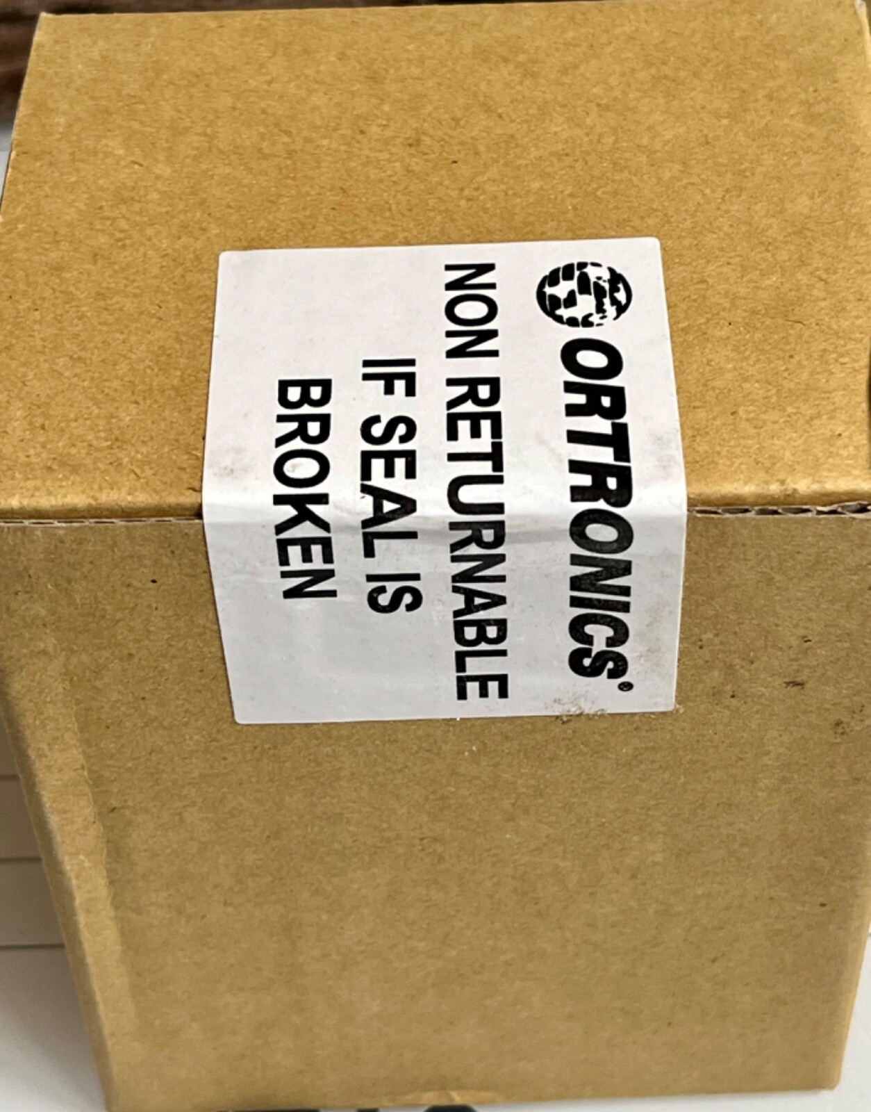 Ortronics TRACJACK MM,Dual 3 Trackjack Holes  42100009-00. (Box 20)