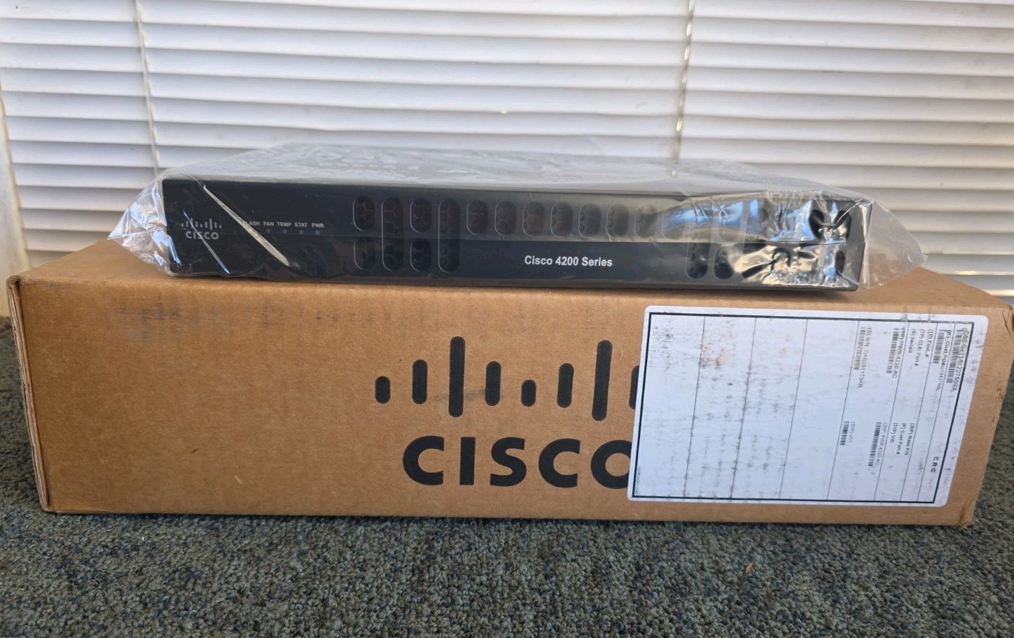 Cisco Systems ISR4221/K9 V05 Router New Cisco Box