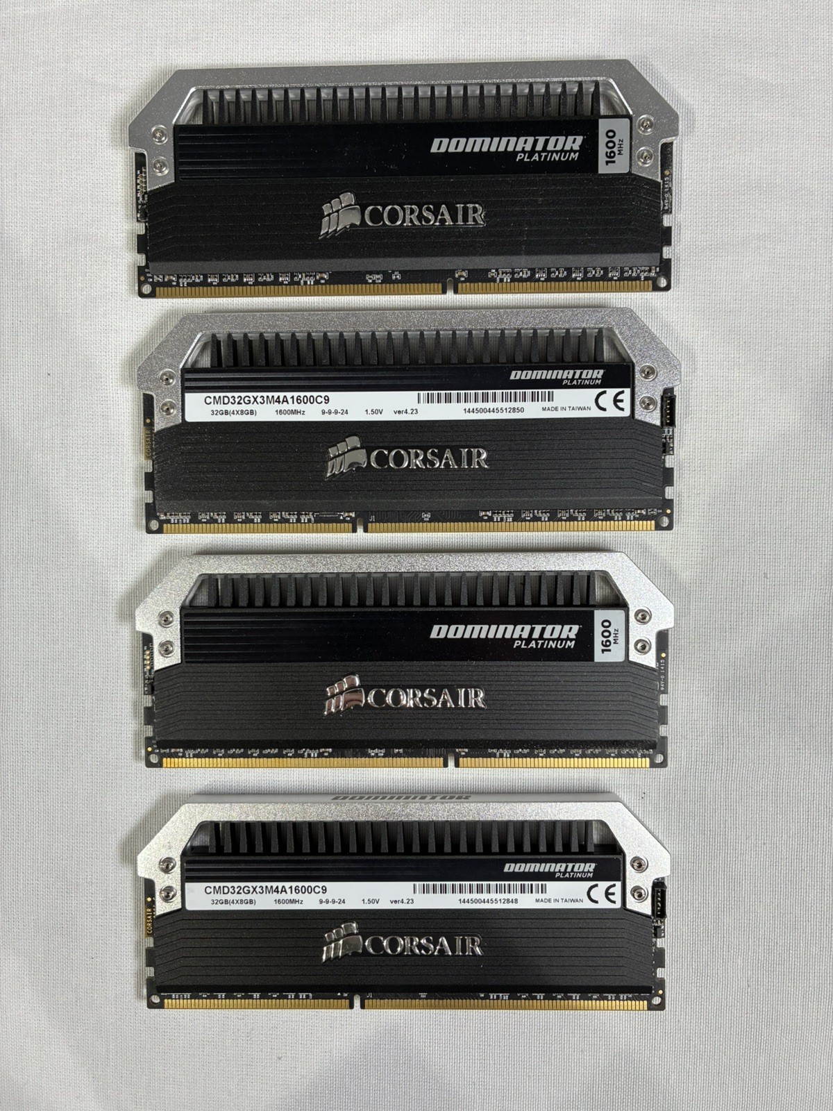 Corsair Dominator Platinum CMD32GX3M4A1600C9 32GB 1600MHz DDR3 Desktop RAM