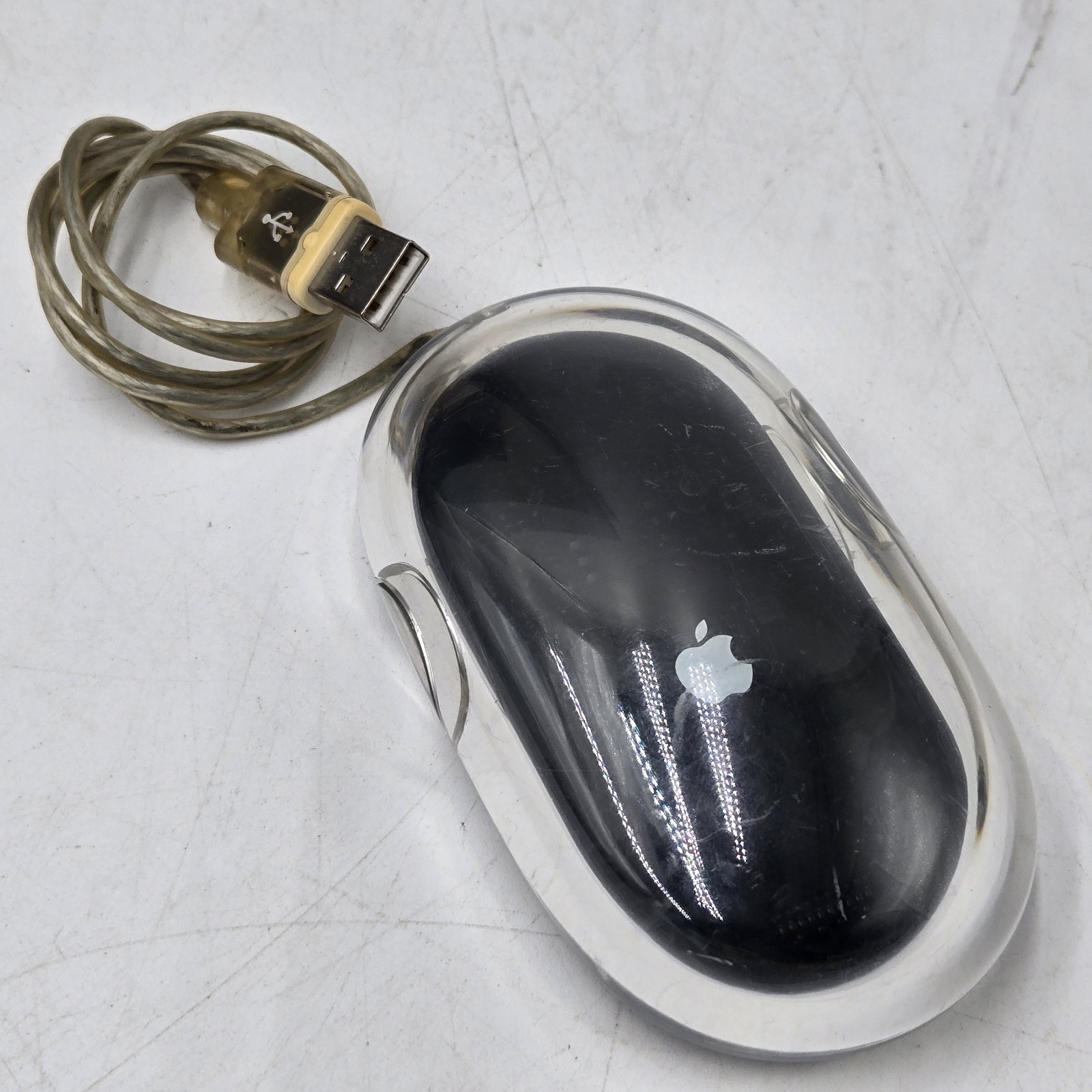 Vintage Apple Original OEM Wired USB Pro Model Mouse for Mac Clear/Black M5769