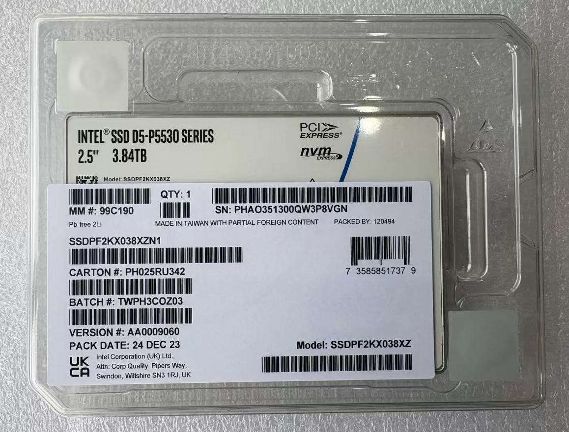Intel D5 P5530 3.84TB SSD 2.5" U.2 PCIe 4.0 NVME SSDPF2KX038XZN1