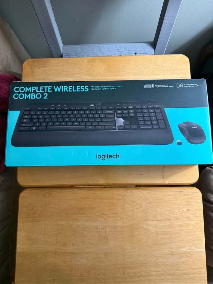 Logitech Complete Wireless Combo 2