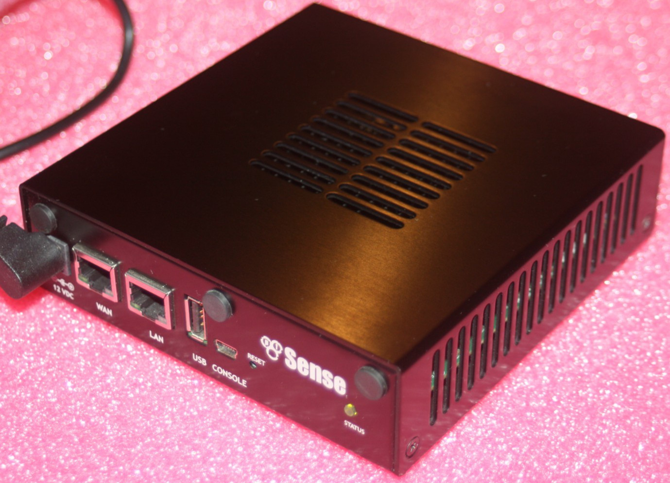 Netgate SENSE SG-2220 Security Gateway