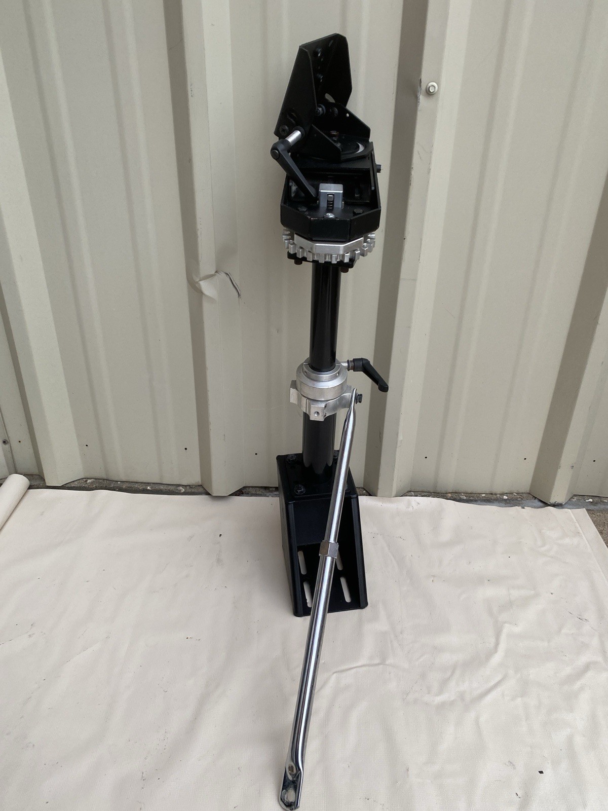 Havis C-MD-112 Slide-Out Swing Arm Telescoping Pedestal Laptop Mount Package