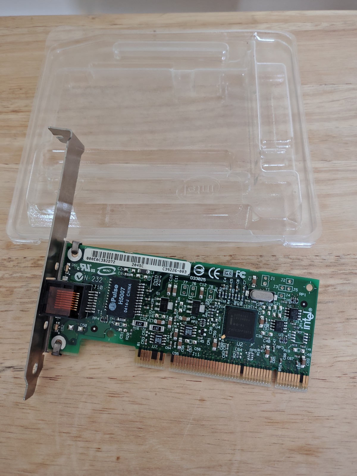 Intel PRO/1000 MT NIC Desktop Adapter