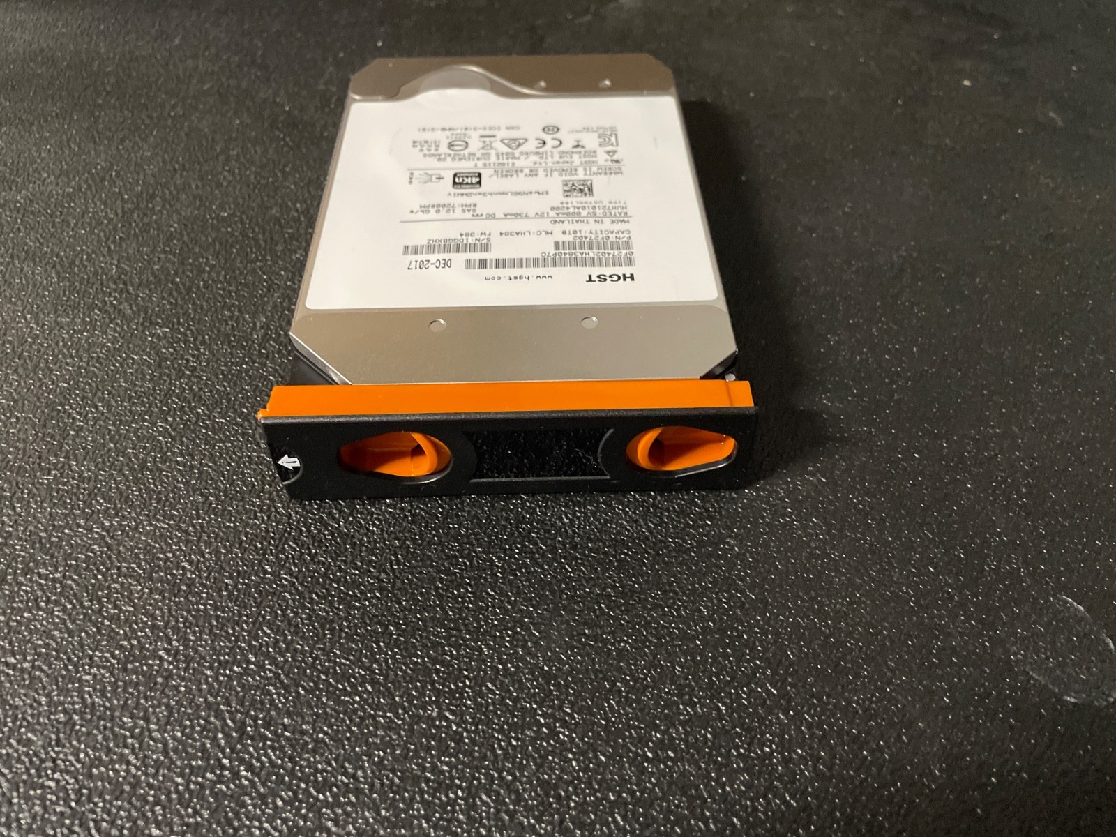 HGST  3.5in SAS 12Gb/s 7.2K RPM HDD