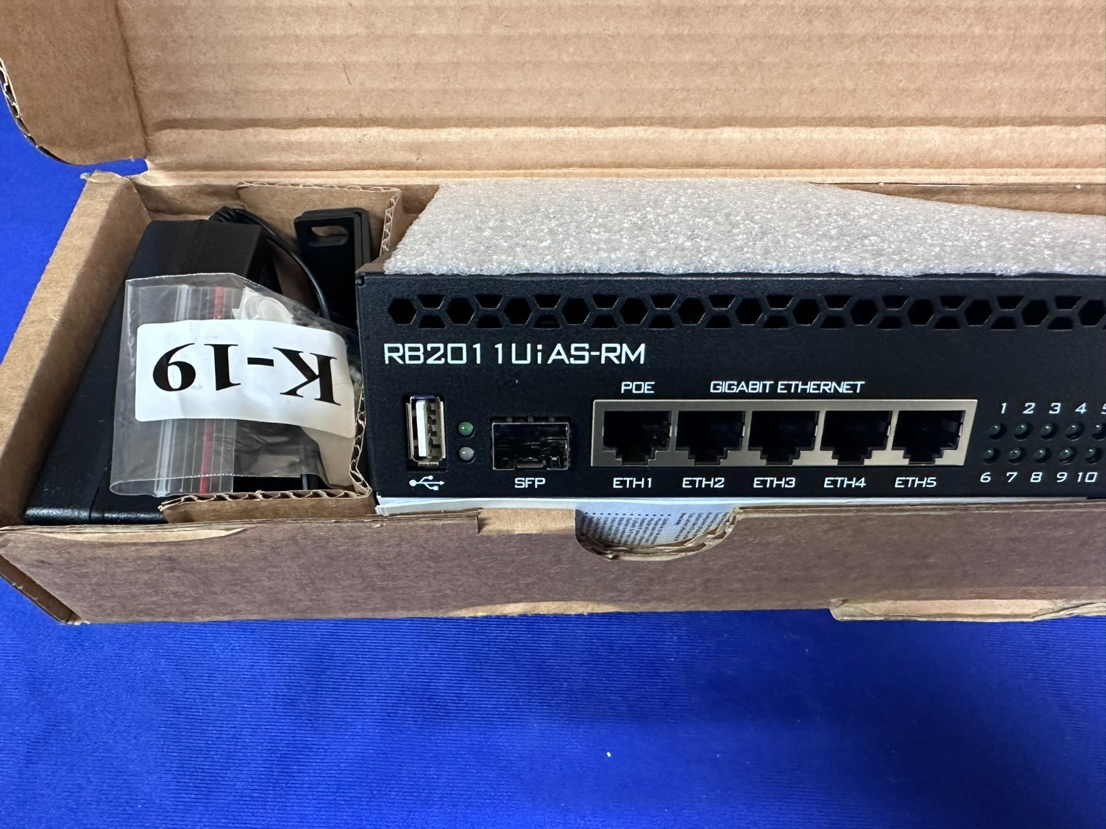 NEW MikroTik RB2011UiAS-RM Gigabit Rackmount Router 10-Port SFP