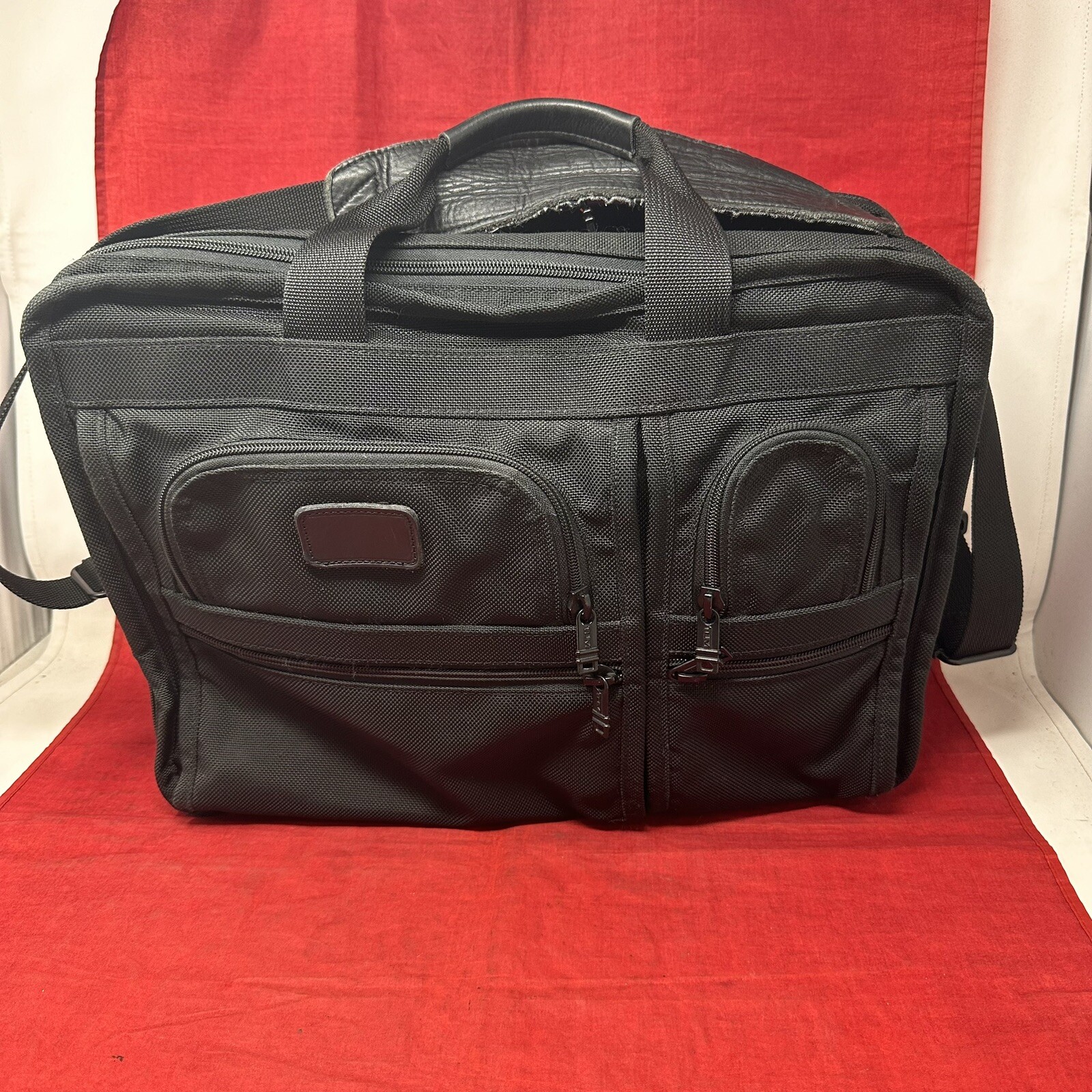 TUMI Alpha Expandable Organizer Laptop Computer Nylon USA MadeBag 2624D3 16x12x6
