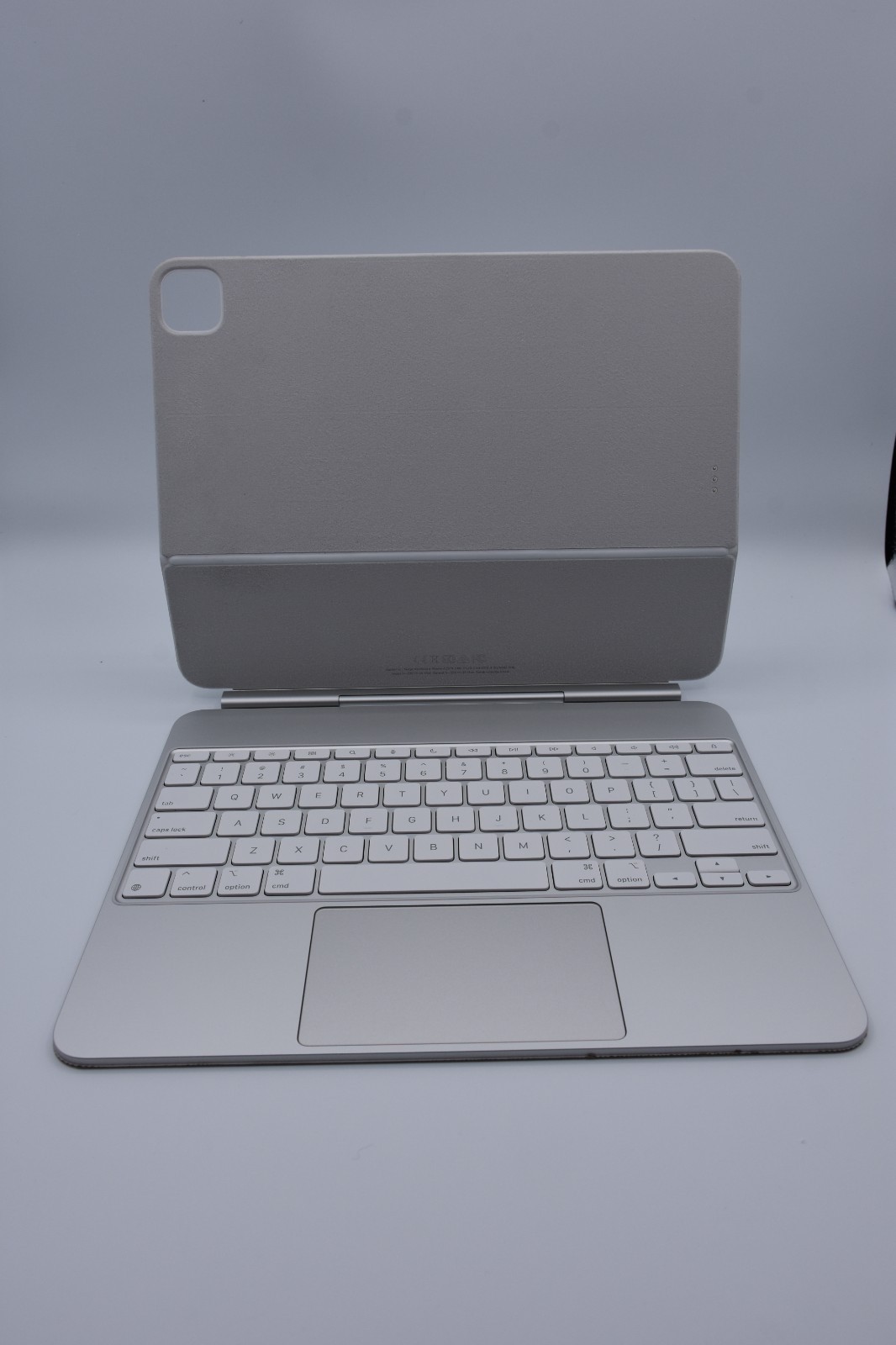 Apple Magic Keyboard A2974 for iPad Pro 13” White w Function Keys