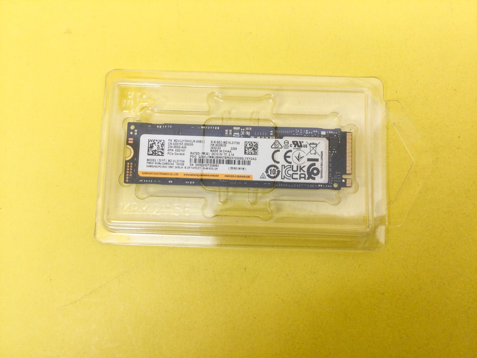 Samsung PM9A1 1TB NVMe PCIe Gen4x4 M.2 2280 Internal SSD MZ-VL21T0A New