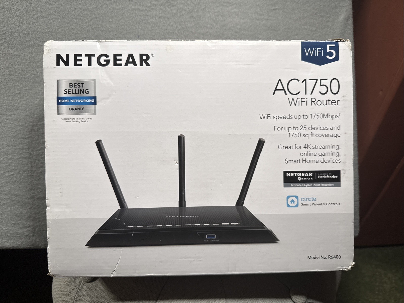 Netgear AC1750 R6400v2 1750 Mbps 4-Port, Dual band WiFi, Up To 25 Devices