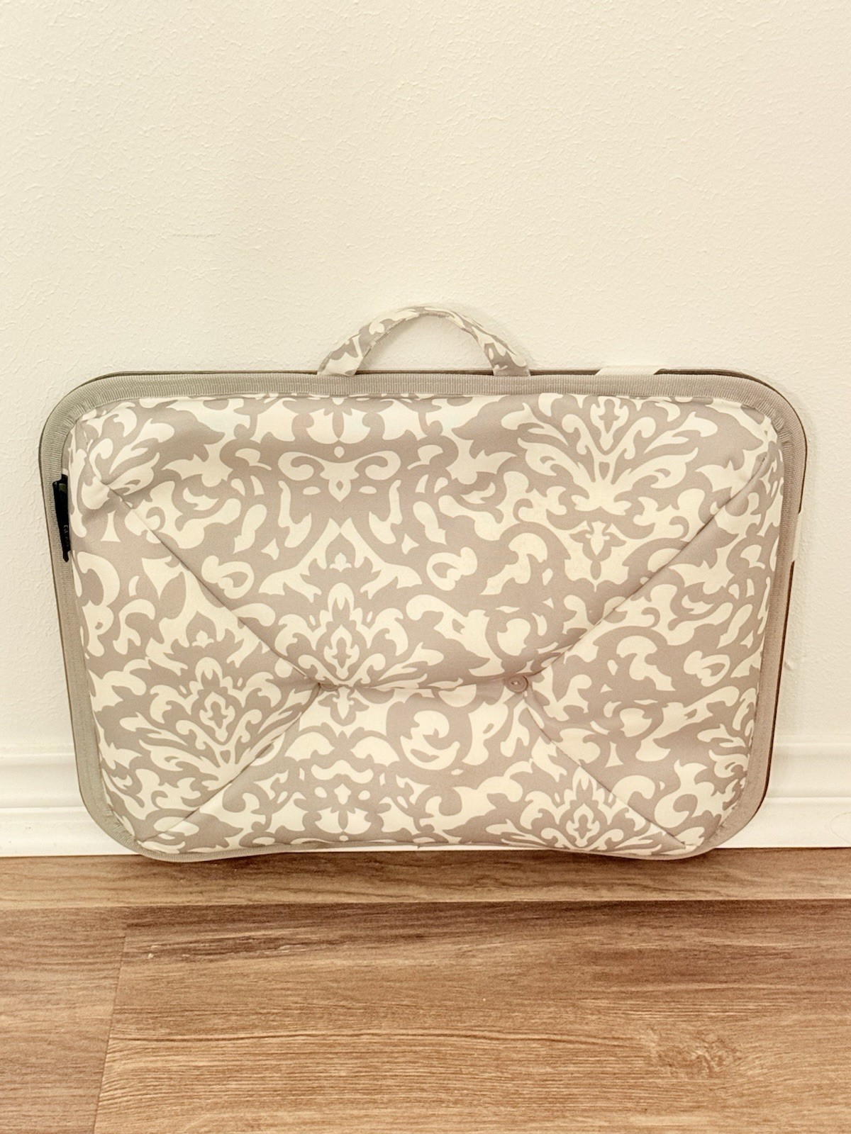 LapGear Designer Lap Desk – Gray Damask