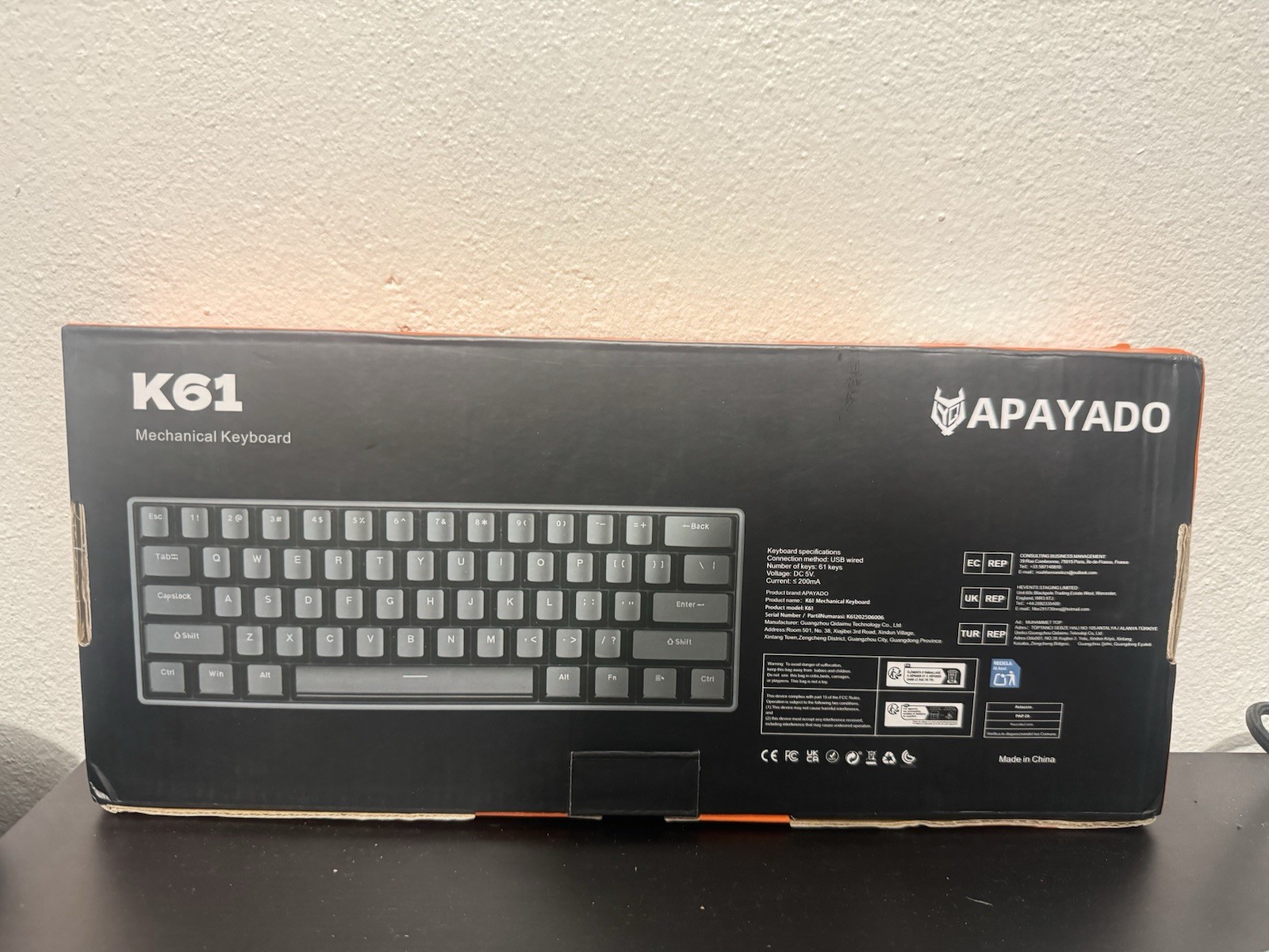APAYADO K61 Mechanical Keyboard 60% Wired USB-C Black Lighting Effect QWERTY 