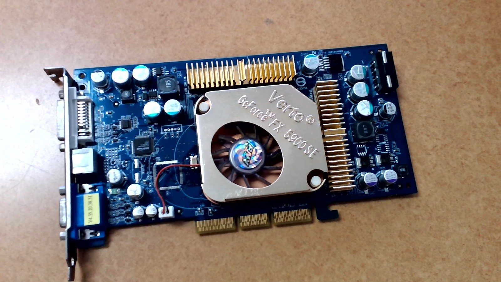 PNY GeForce FX 5900 SE 128MB AGP Video Card VGA DVI S-Video 1