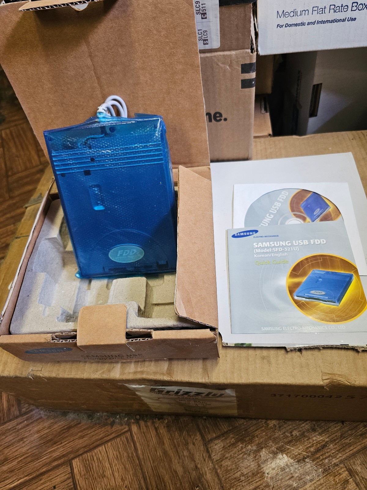 Samsung SFD-321U USB Floppy Disk Drive NOS