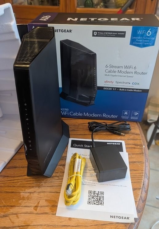 NETGEAR Nighthawk AX2700 Router - Black