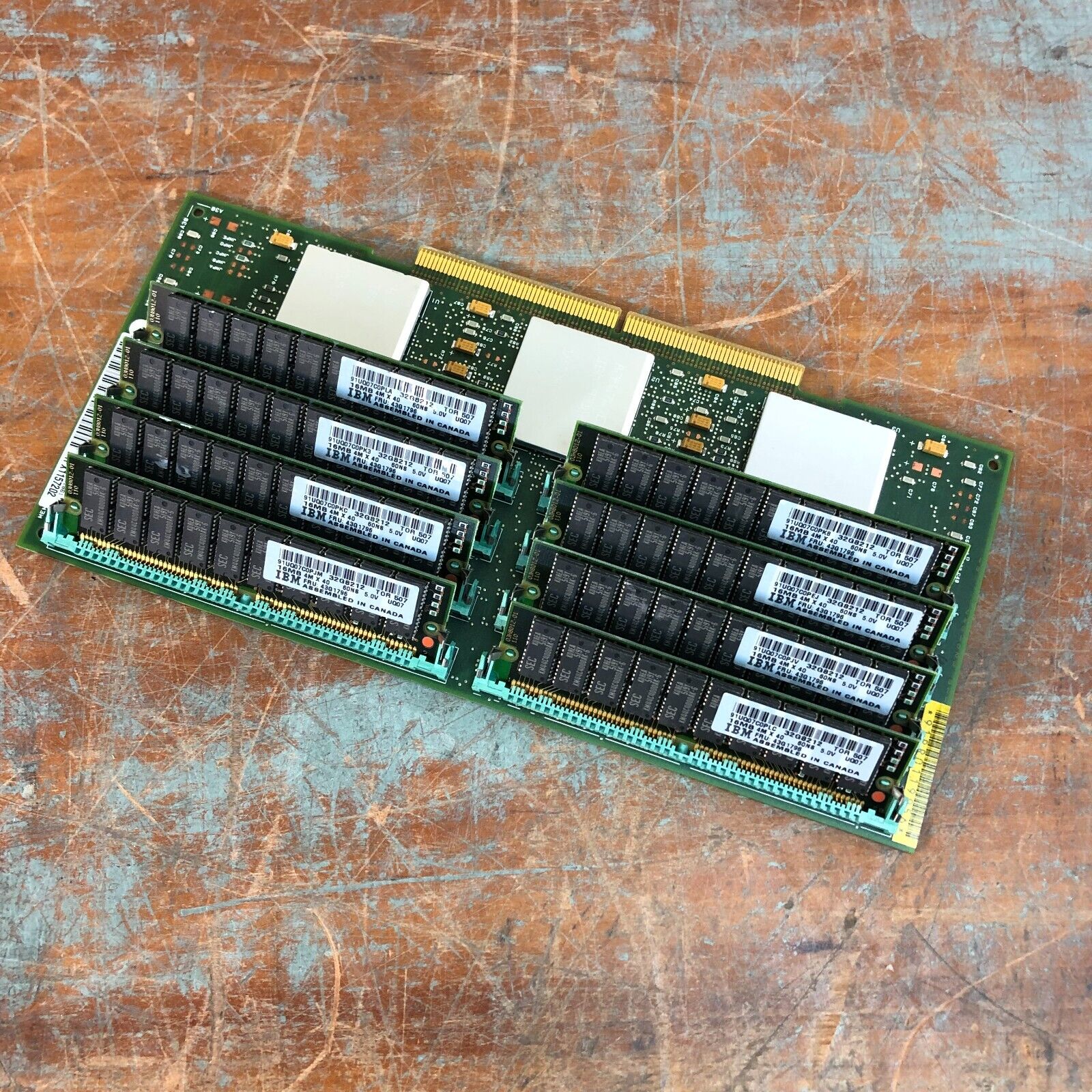 IBM 7012 System Memory Board: 32G1860 with FULL RAM