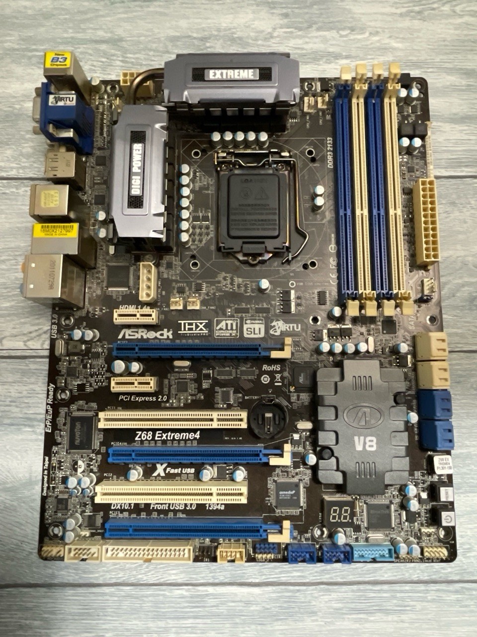 ASRock Z68 Extreme4 LGA1155 ATX Motherboard Tested Working BIOS OK