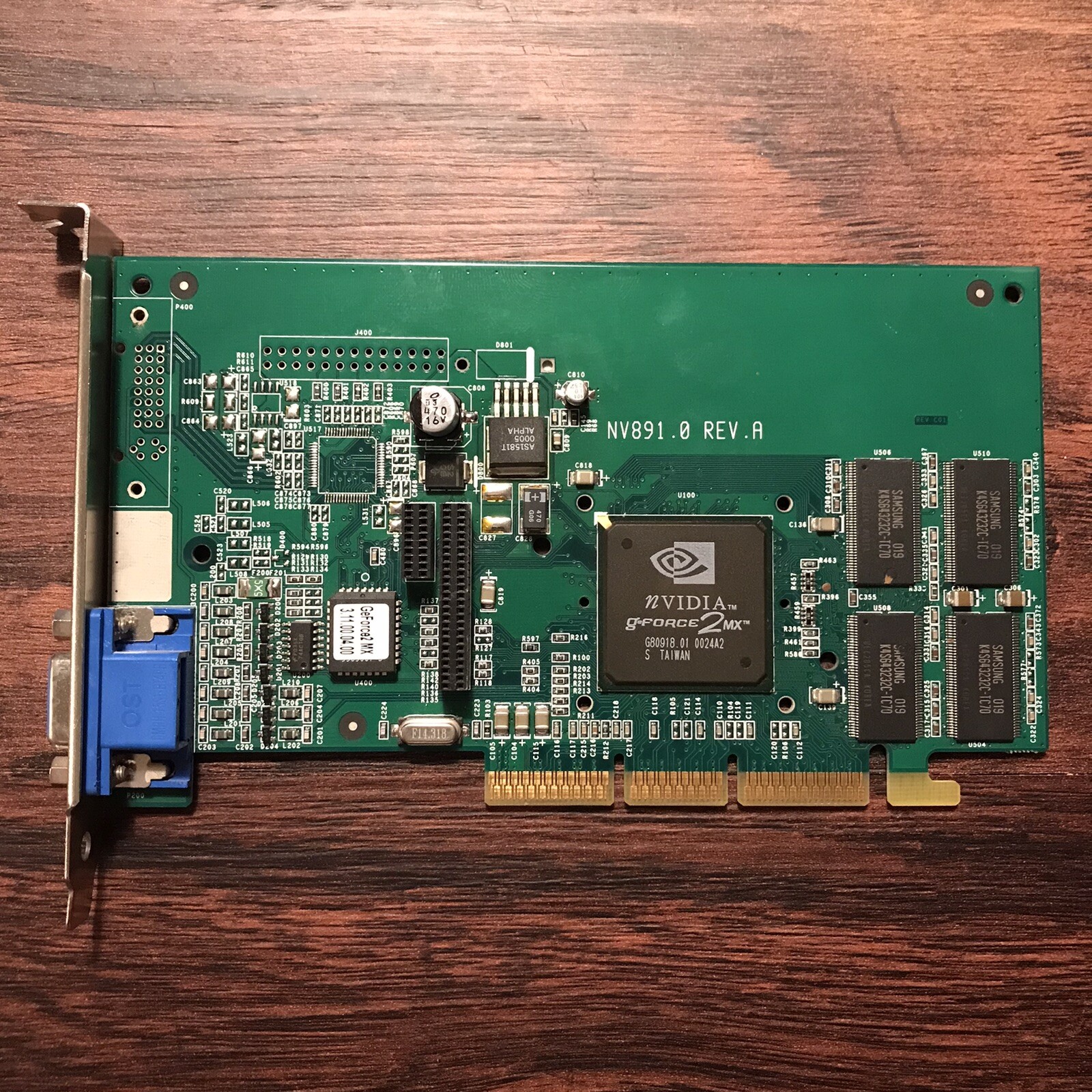 NV891.0, P38C01V NVIDIA 32MB GeForce 2 MX AGP Vintage Video Card VGA Output