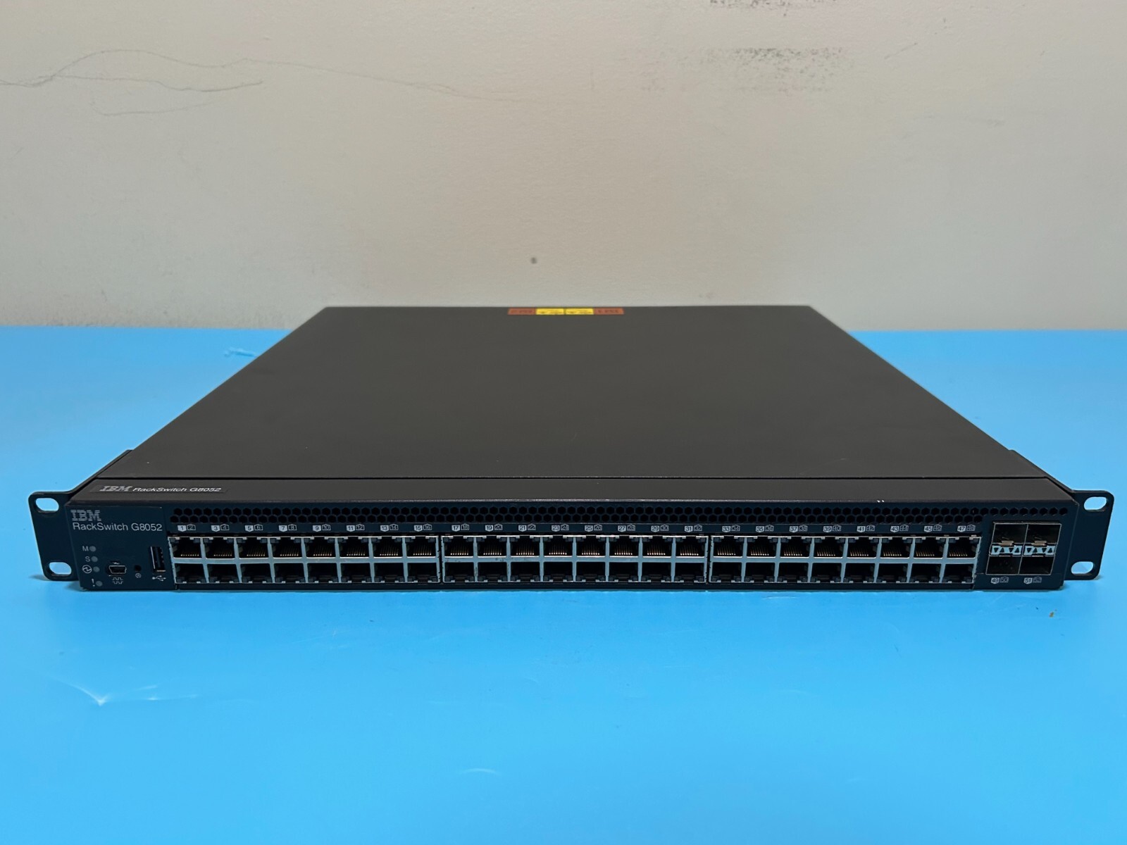 IBM G8052 48 PORT SWITCH, 00D9799