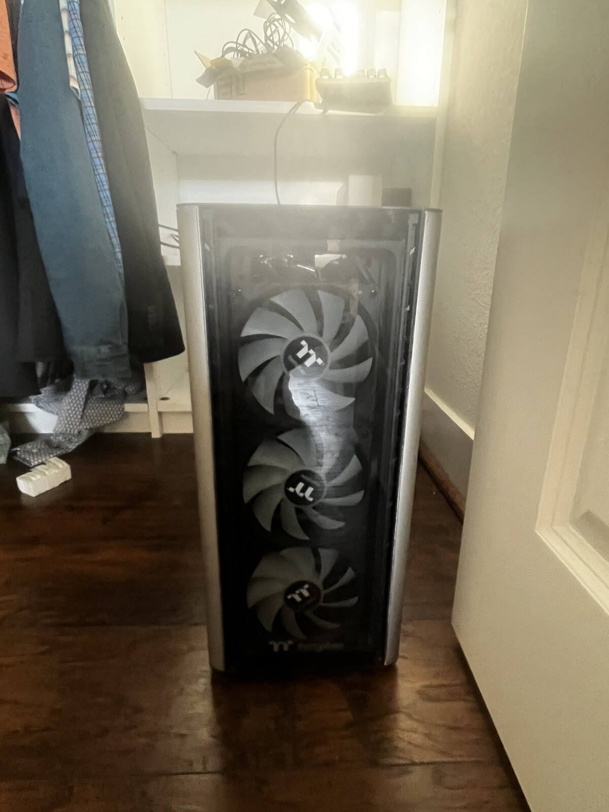 HP Pavilion Custom Built Gaming PC 2019 Model AMD RX 580, 16GB DDR4, 1TB HDD