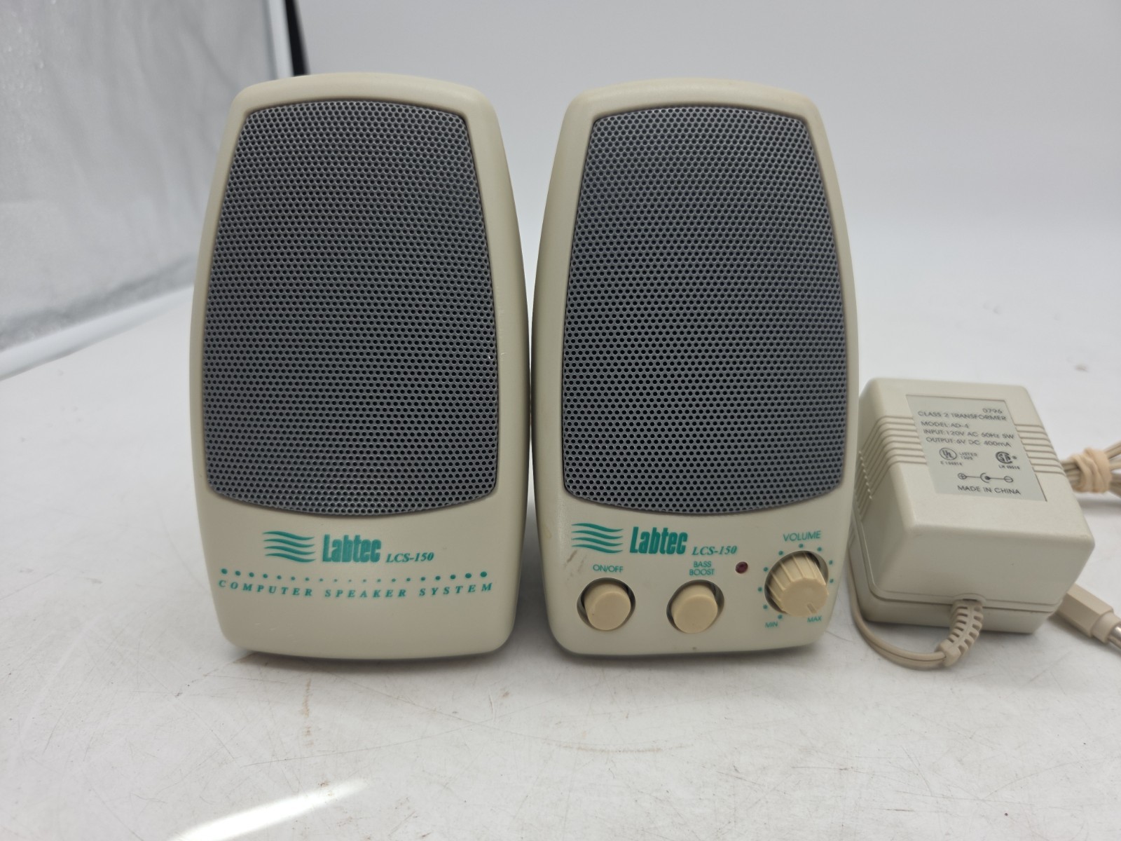 Labtec LCS-150 Stereo Computer Speakers System - TESTED WORKING W/ Power Cord