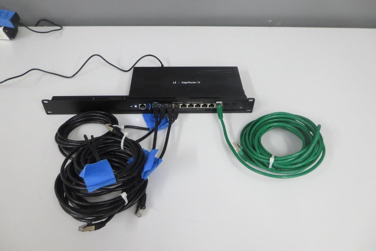 Ubiquiti Networks 12-Port Edge Router 12 Advanced Network Router