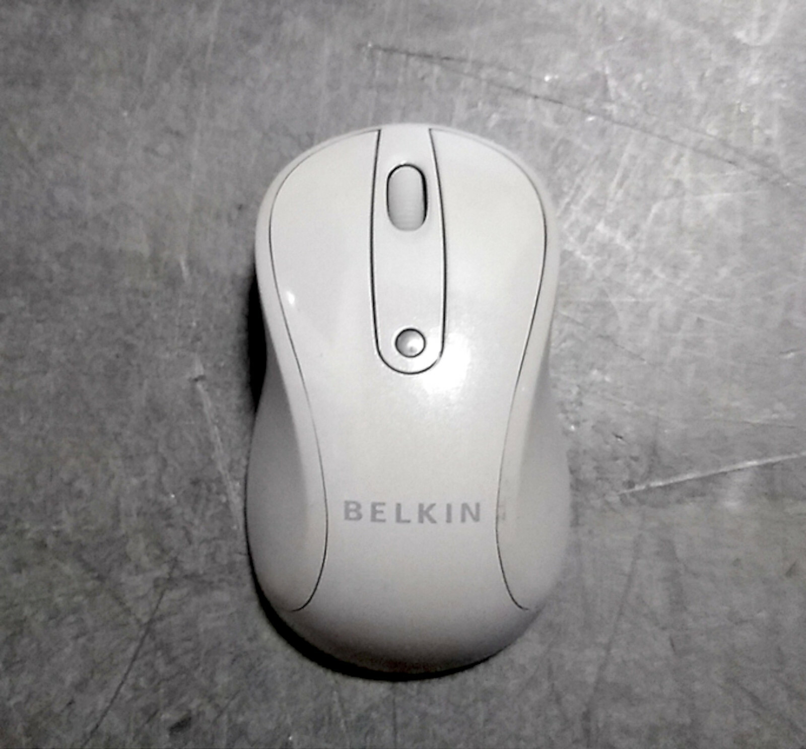 Belkin F5L075 USB Gray Wireless Optical Travel Mouse Computer Laptop Portable