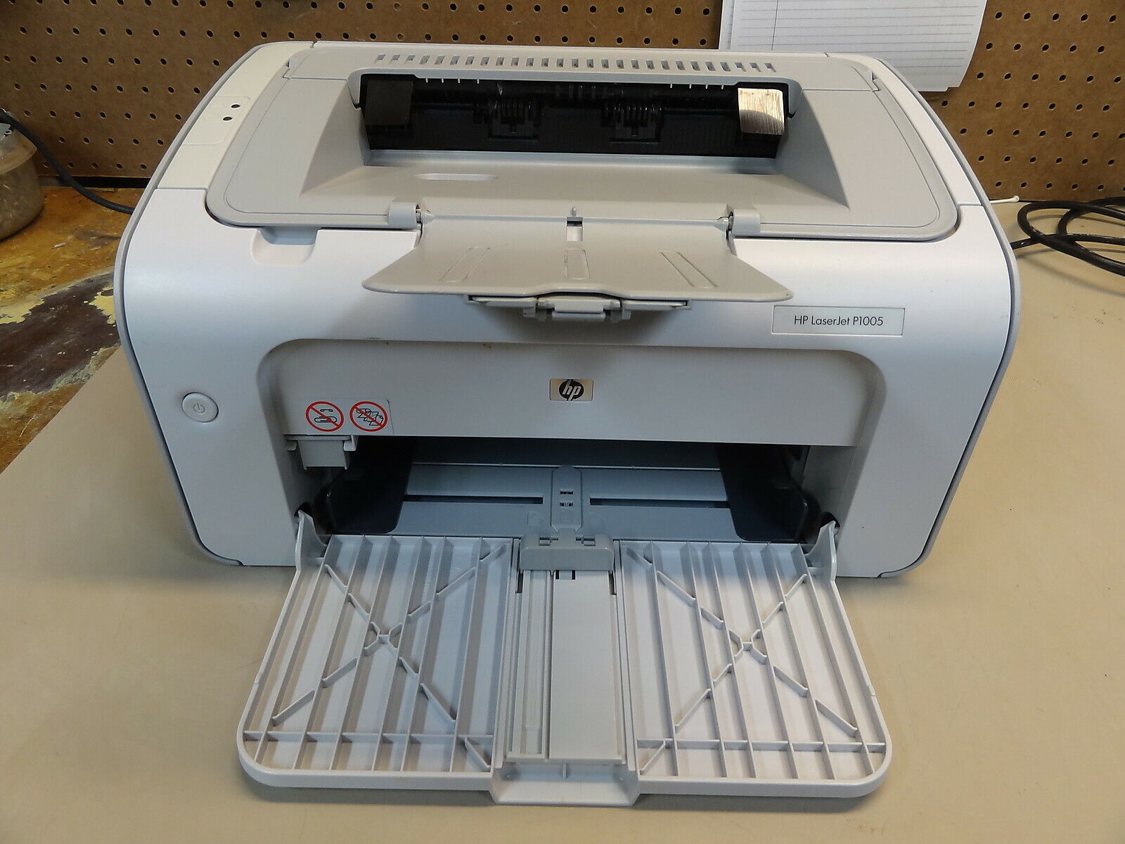 HP Laserjet P1005 compact Laser Printer *Just Serviced* 90 day warranty