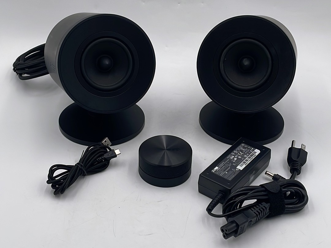 Razer Nommo V2 Pro +Wireless Control Pod [NO SUBWOOFER]