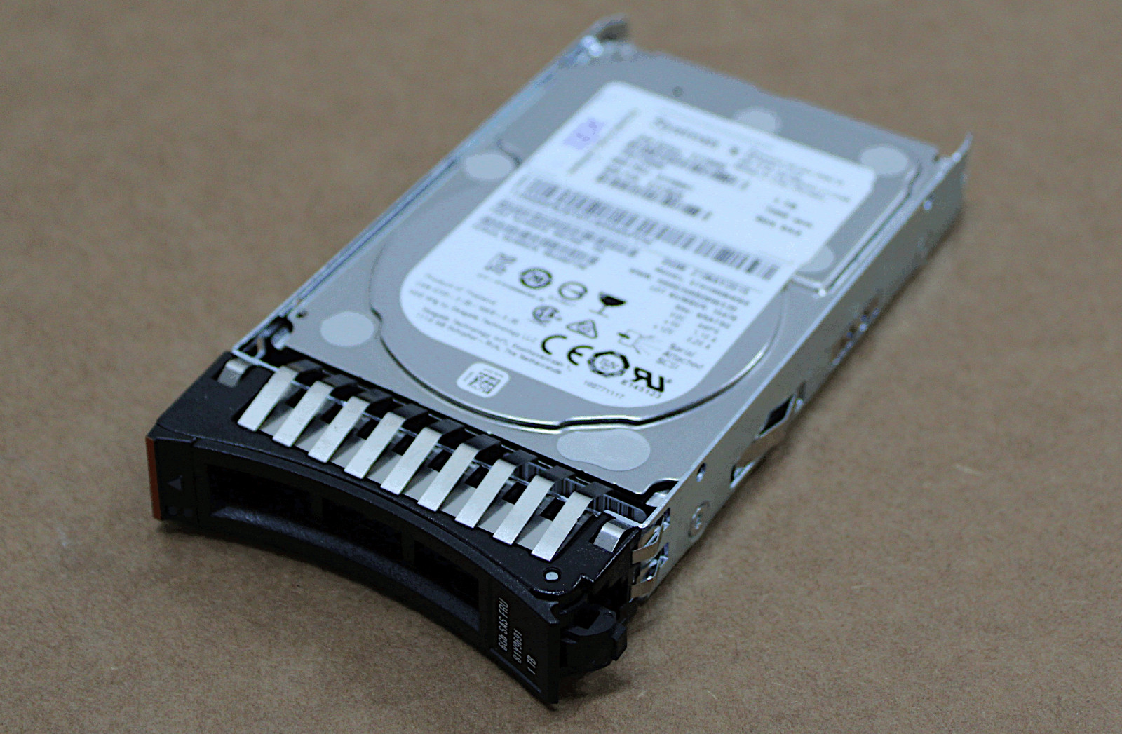 IBM / Lenovo 1TB 7.2K 6Gb/s 2.5'' SAS Hard Drive - 81Y9691 - 81Y3820 - 81Y9690