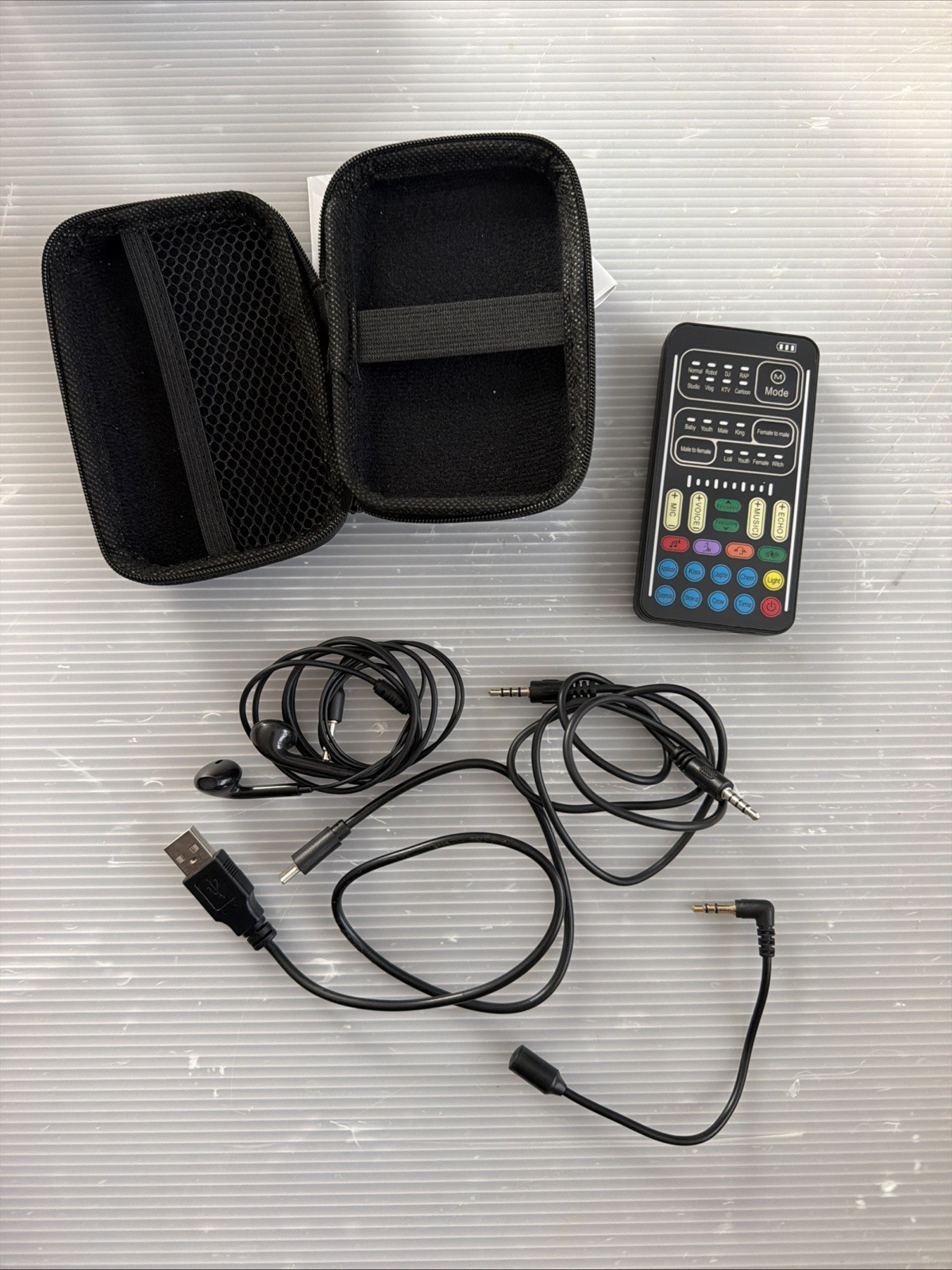 Portable Voice Changer, 2nd Generation i9 Live Sound Card Zipper Broken
